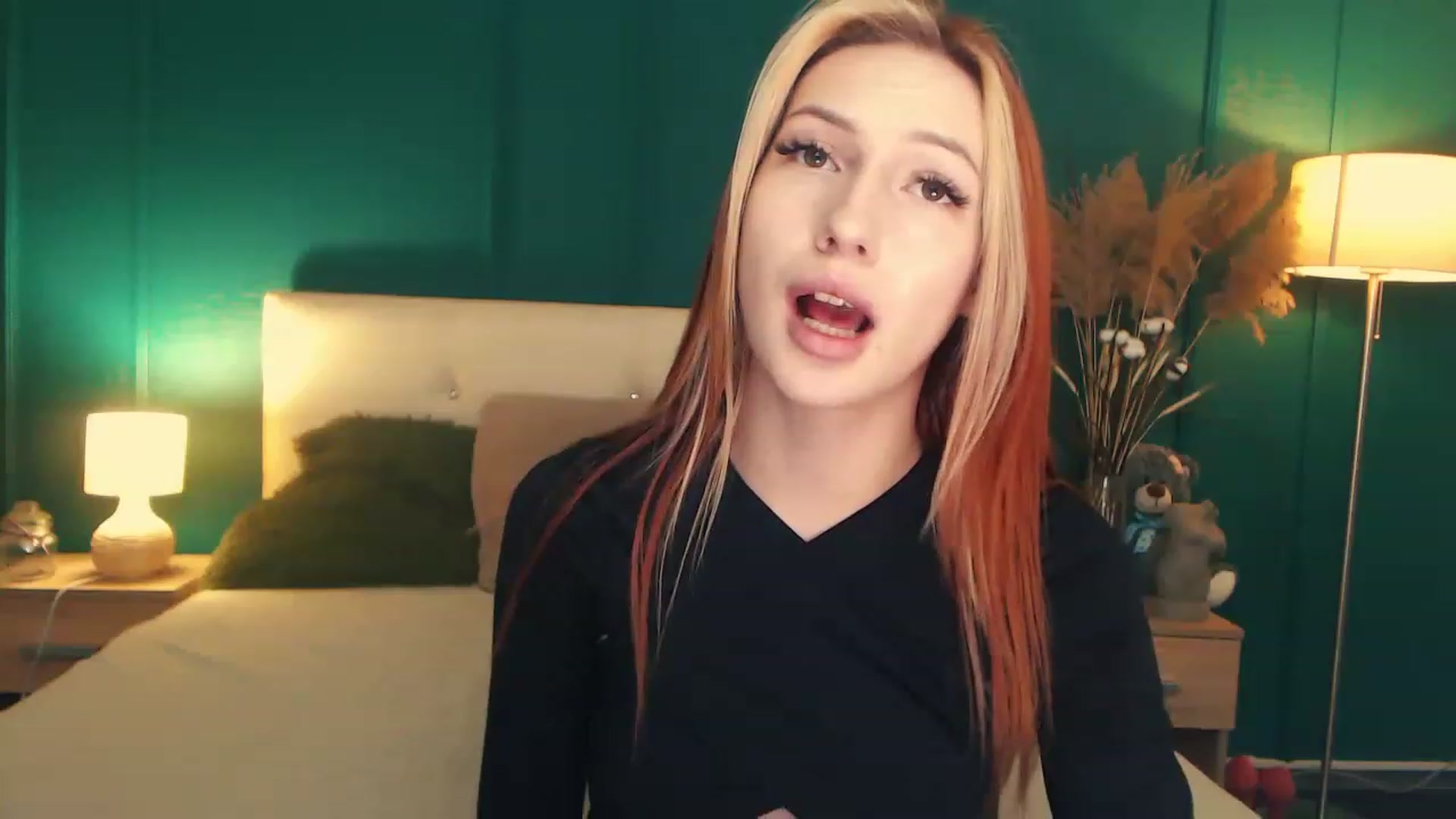 Gallery image thumbnail from LovelyGin's myfreecams stream on, 06/29/2023, 16:48 image 2 of 20