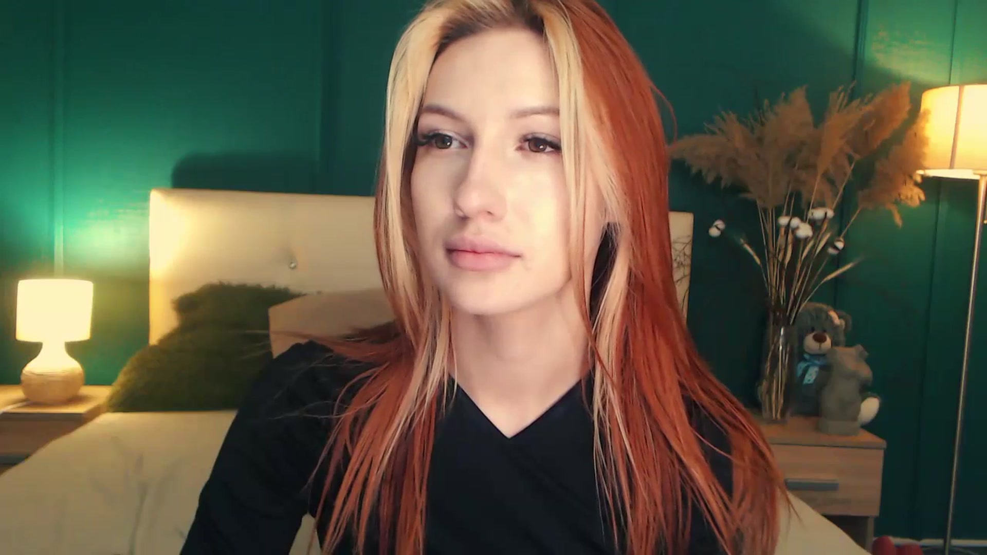 Gallery image thumbnail from LovelyGin's myfreecams stream on, 06/29/2023, 18:44 image 4 of 20
