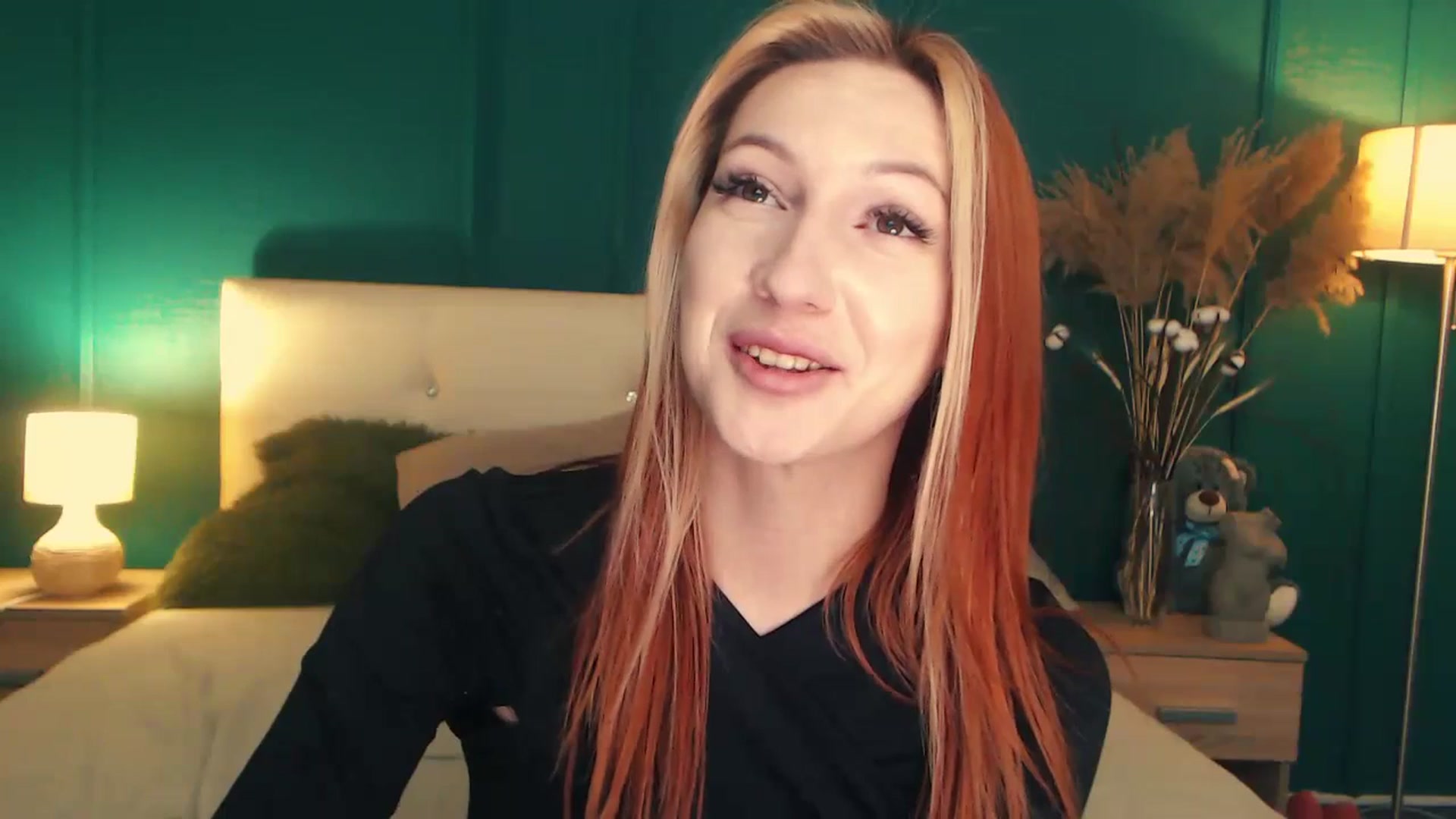 Gallery image thumbnail from LovelyGin's myfreecams stream on, 06/29/2023, 18:44 image 6 of 20