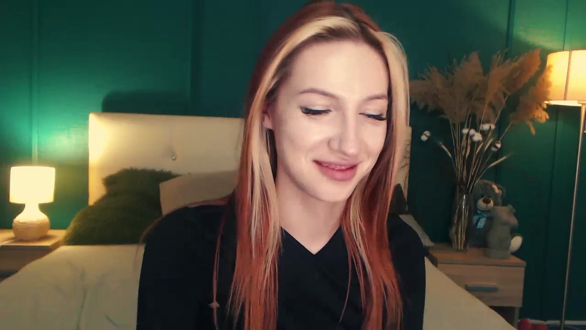 Gallery image thumbnail from LovelyGin's myfreecams stream on, 06/29/2023, 18:44 image 8 of 20