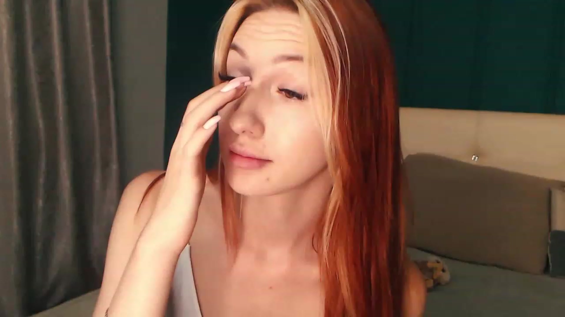 Gallery image thumbnail from LovelyGin's myfreecams stream on, 06/30/2023, 17:10 image 14 of 20