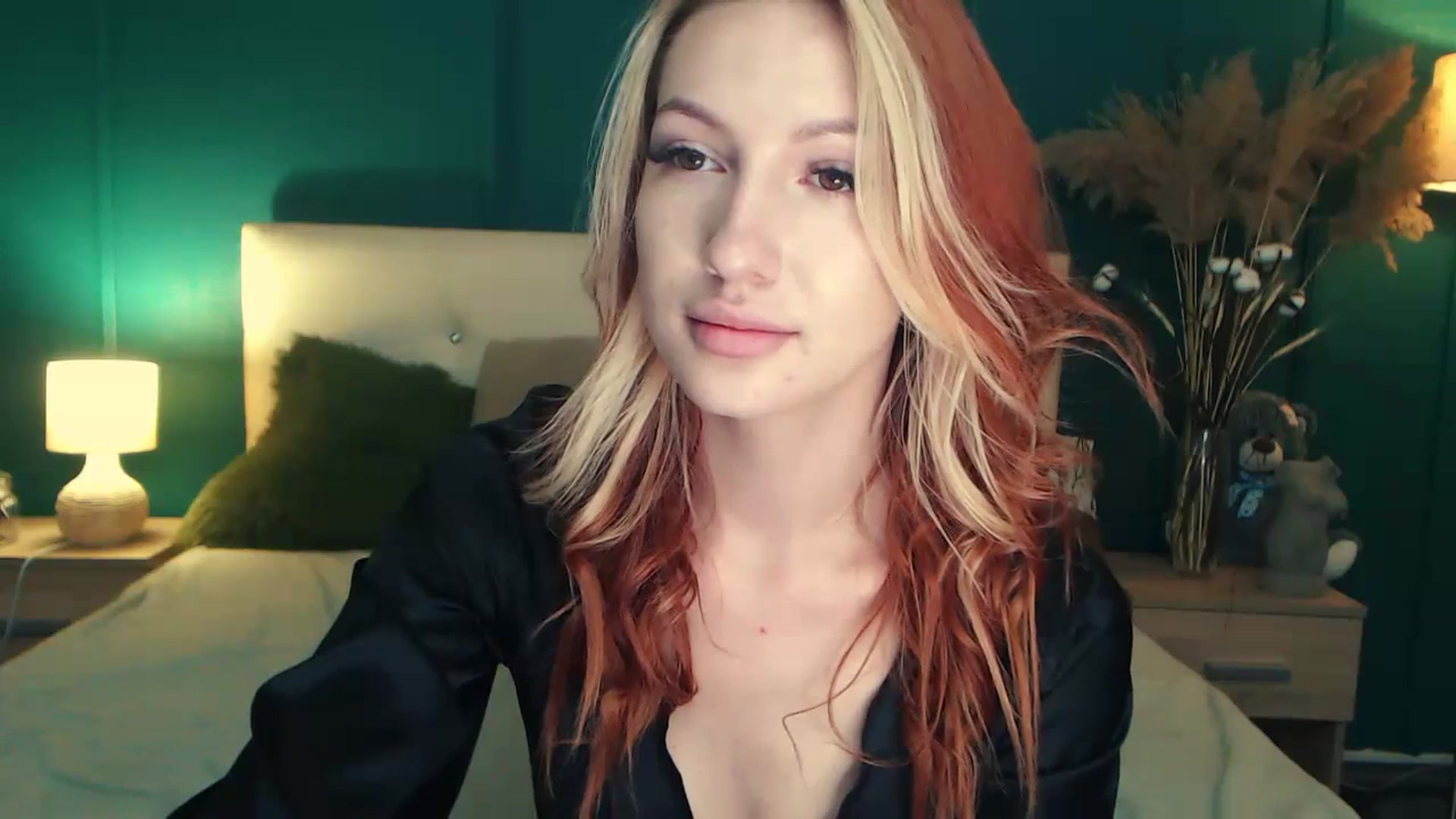 Gallery image thumbnail from LovelyGin's myfreecams stream on, 07/03/2023, 14:37 image 13 of 20