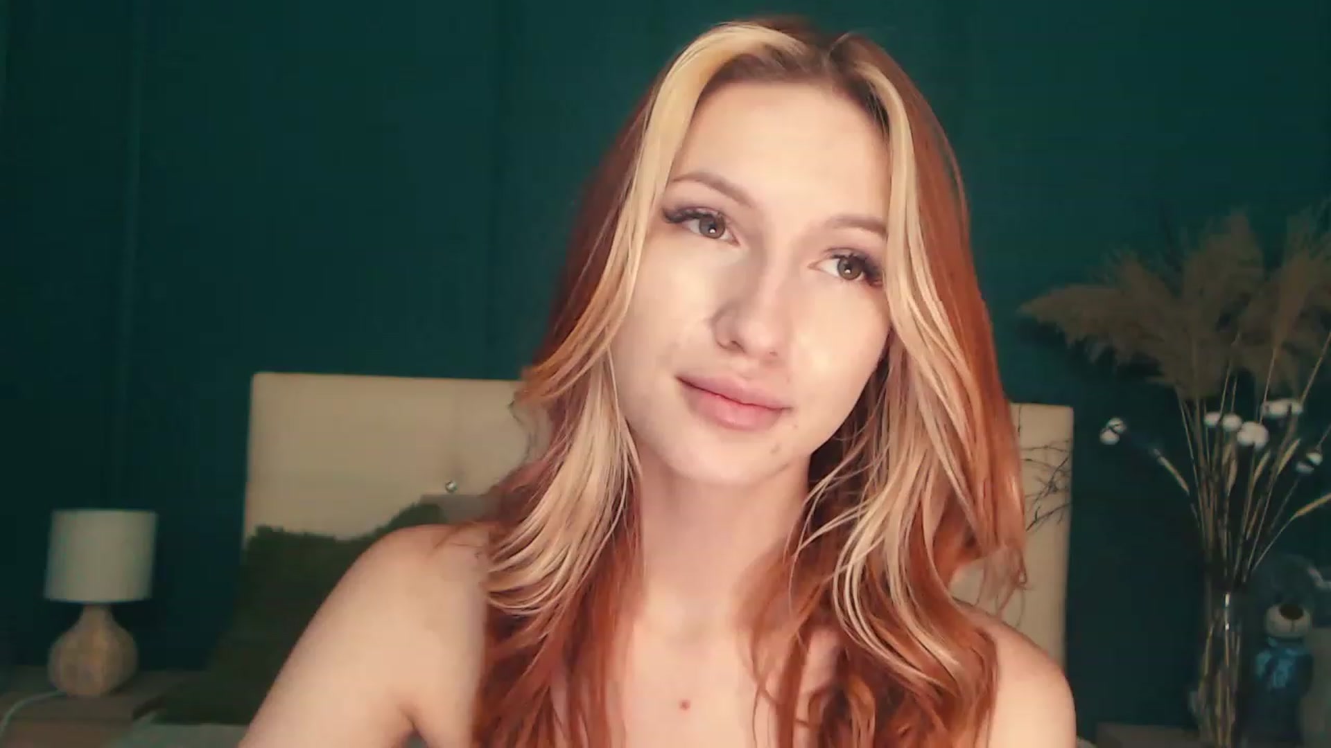 Gallery image thumbnail from LovelyGin's myfreecams stream on, 07/05/2023, 18:03 image 19 of 20