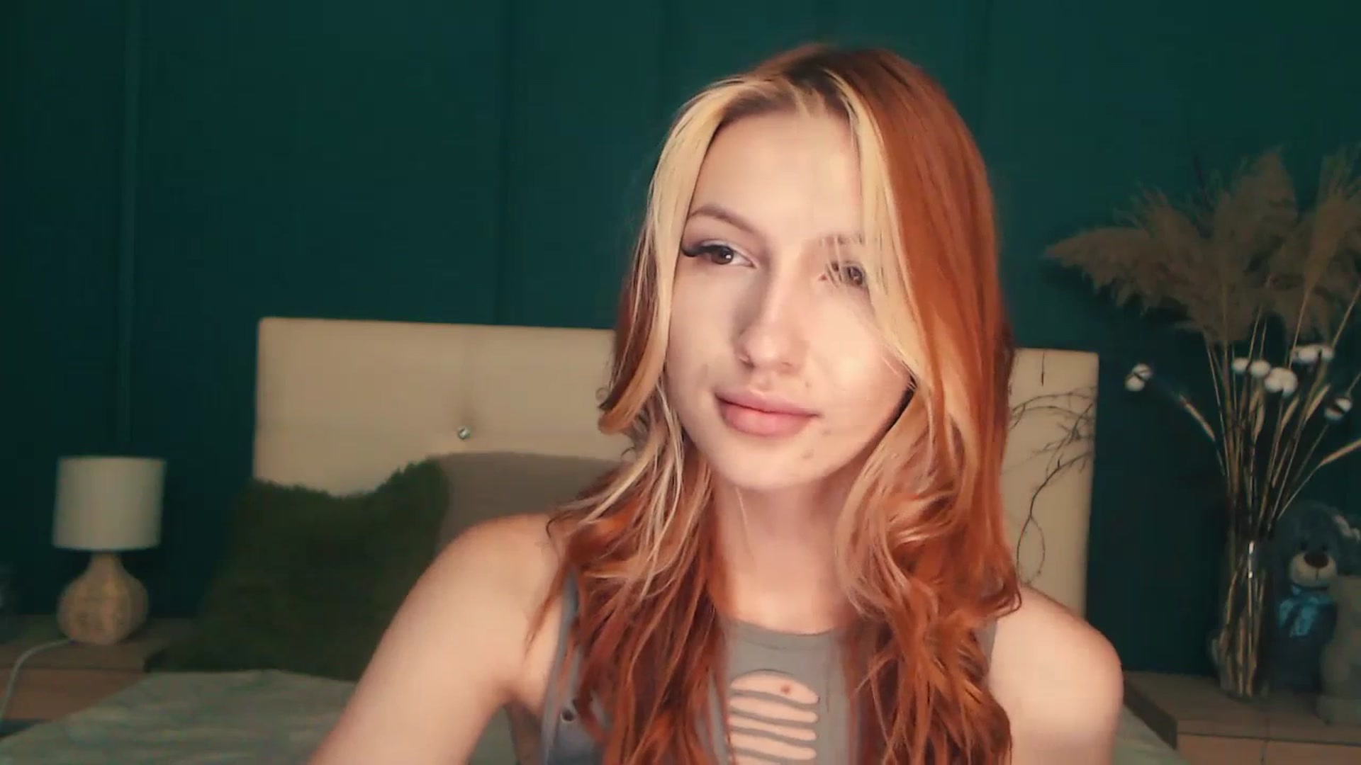 Gallery image thumbnail from LovelyGin's myfreecams stream on, 07/05/2023, 18:54 image 9 of 20