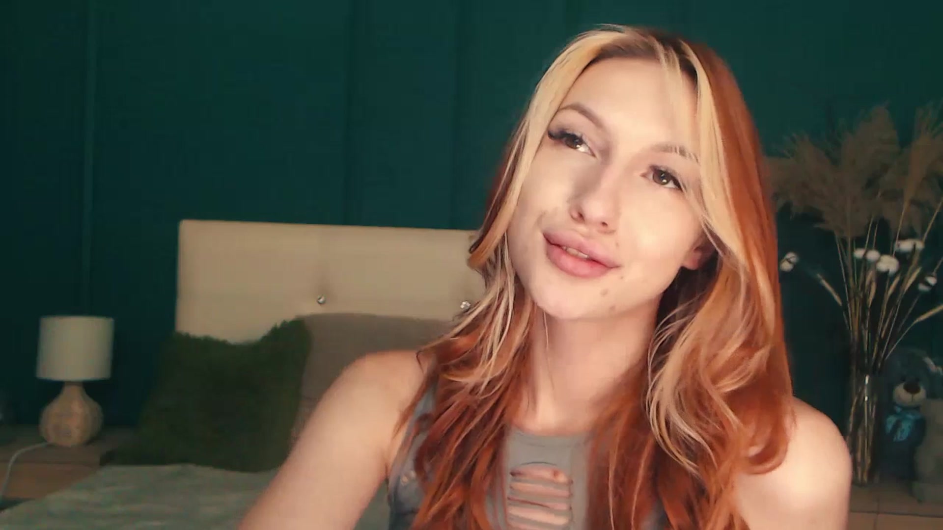 Gallery image thumbnail from LovelyGin's myfreecams stream on, 07/05/2023, 18:54 image 10 of 20