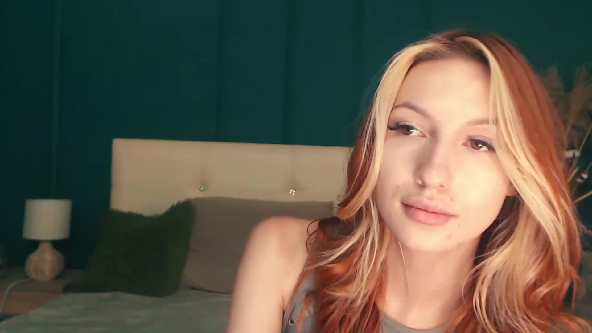 Gallery image thumbnail from LovelyGin's myfreecams stream on, 07/05/2023, 18:54 image 12 of 20