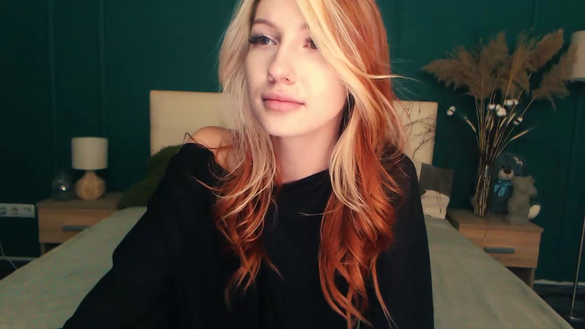 Gallery image thumbnail from LovelyGin's myfreecams stream on, 07/18/2023, 13:46 image 10 of 20