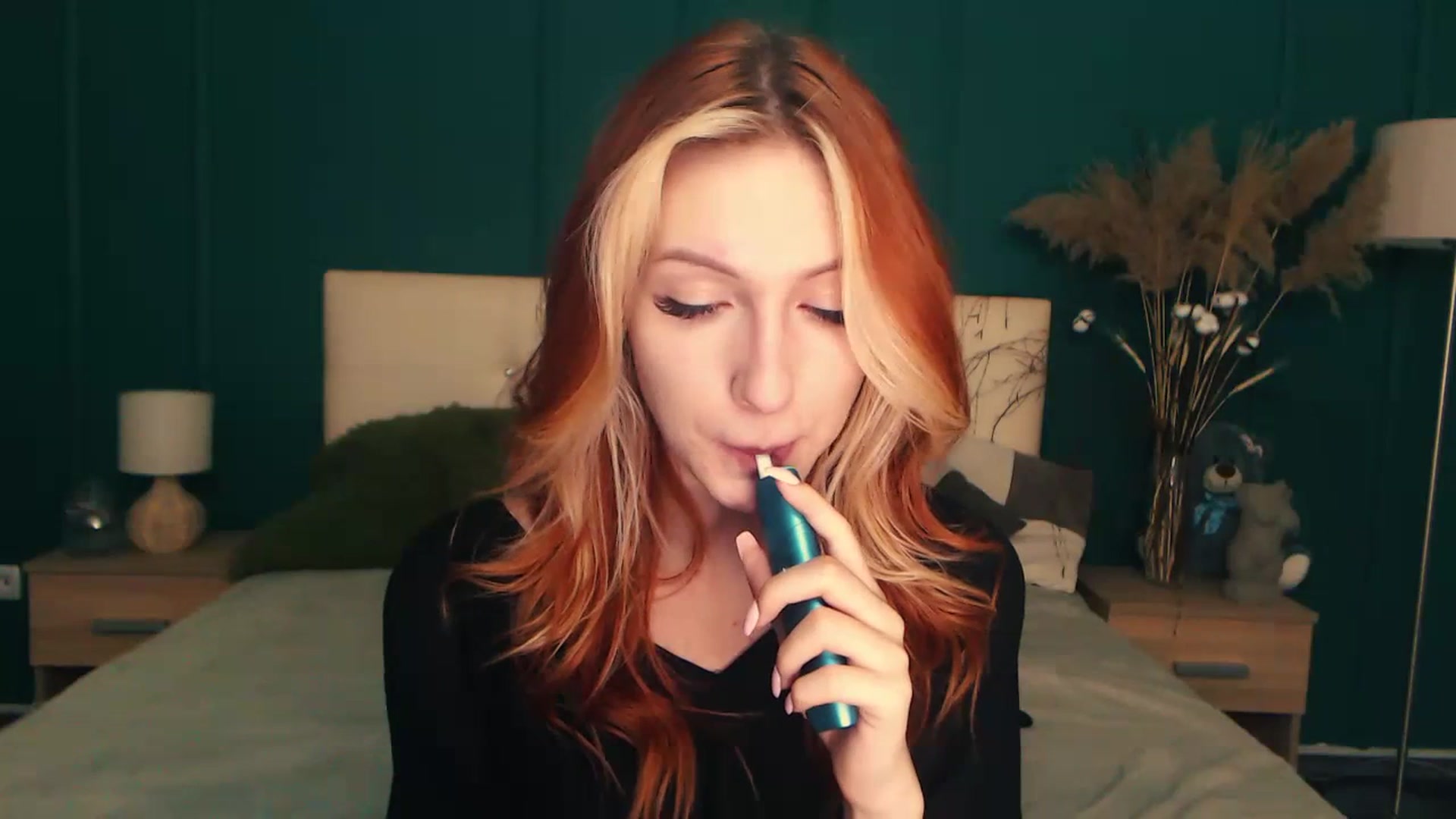 Gallery image thumbnail from LovelyGin's myfreecams stream on, 07/18/2023, 14:15 image 2 of 20