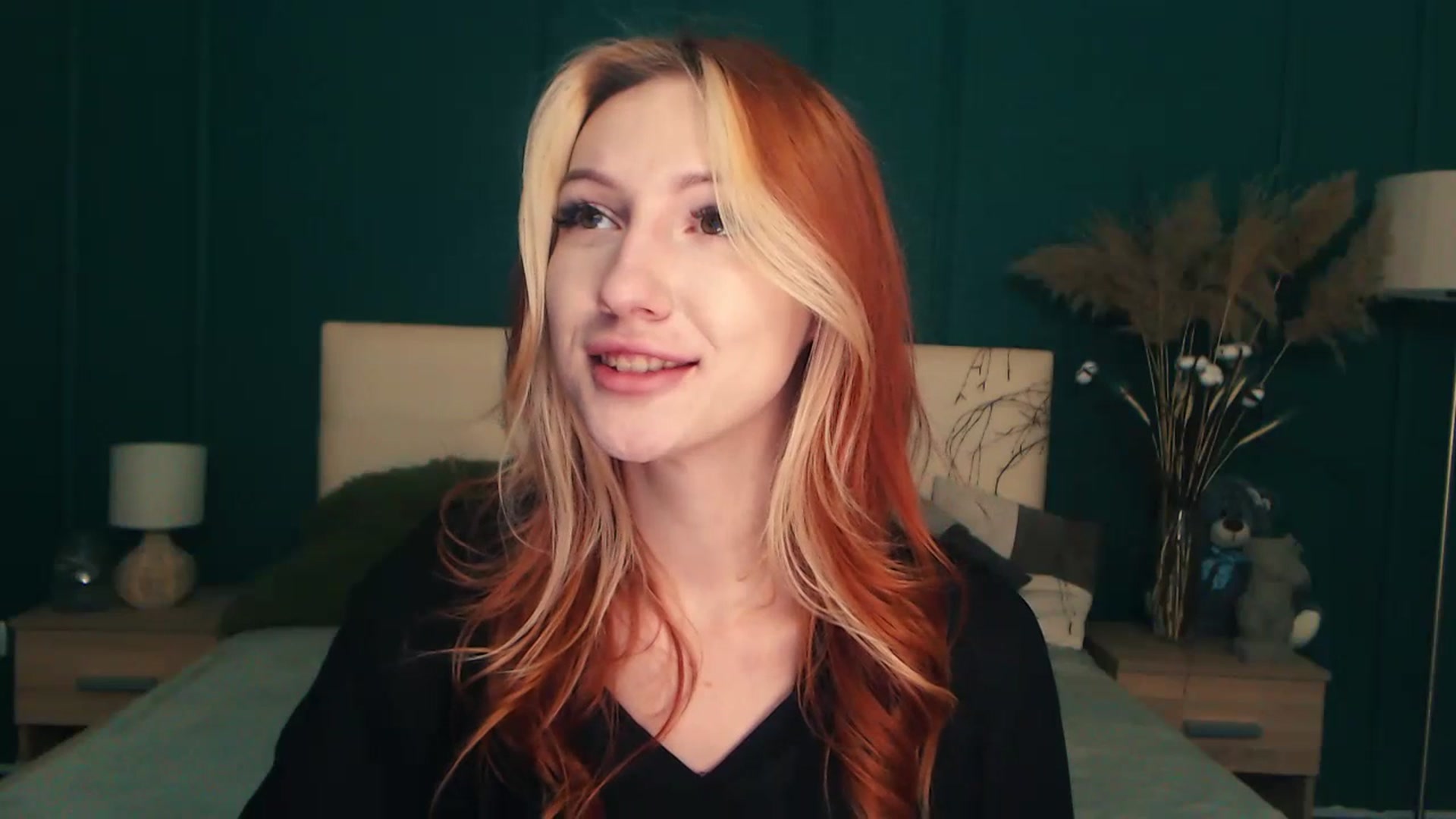Gallery image thumbnail from LovelyGin's myfreecams stream on, 07/18/2023, 14:58 image 13 of 20