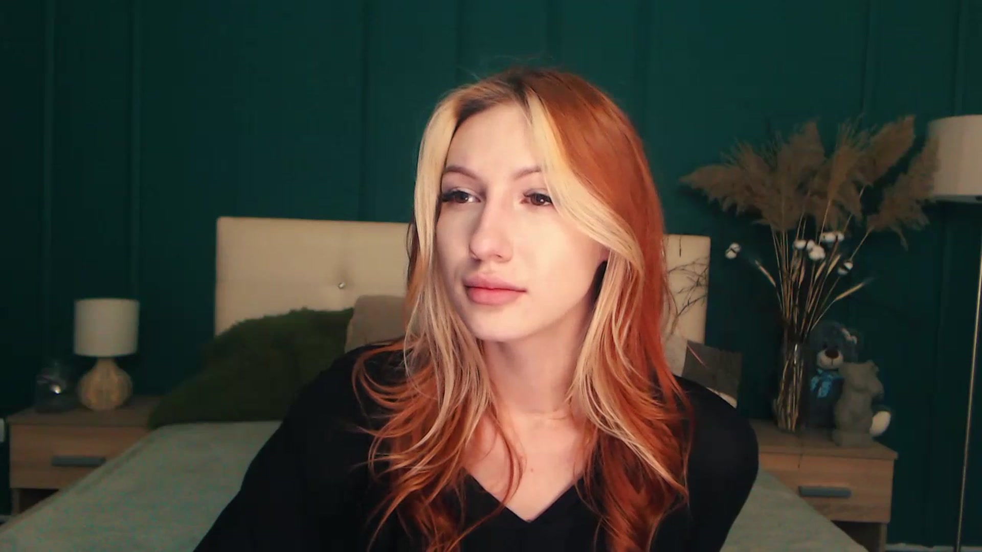 Gallery image thumbnail from LovelyGin's myfreecams stream on, 07/18/2023, 14:58 image 16 of 20