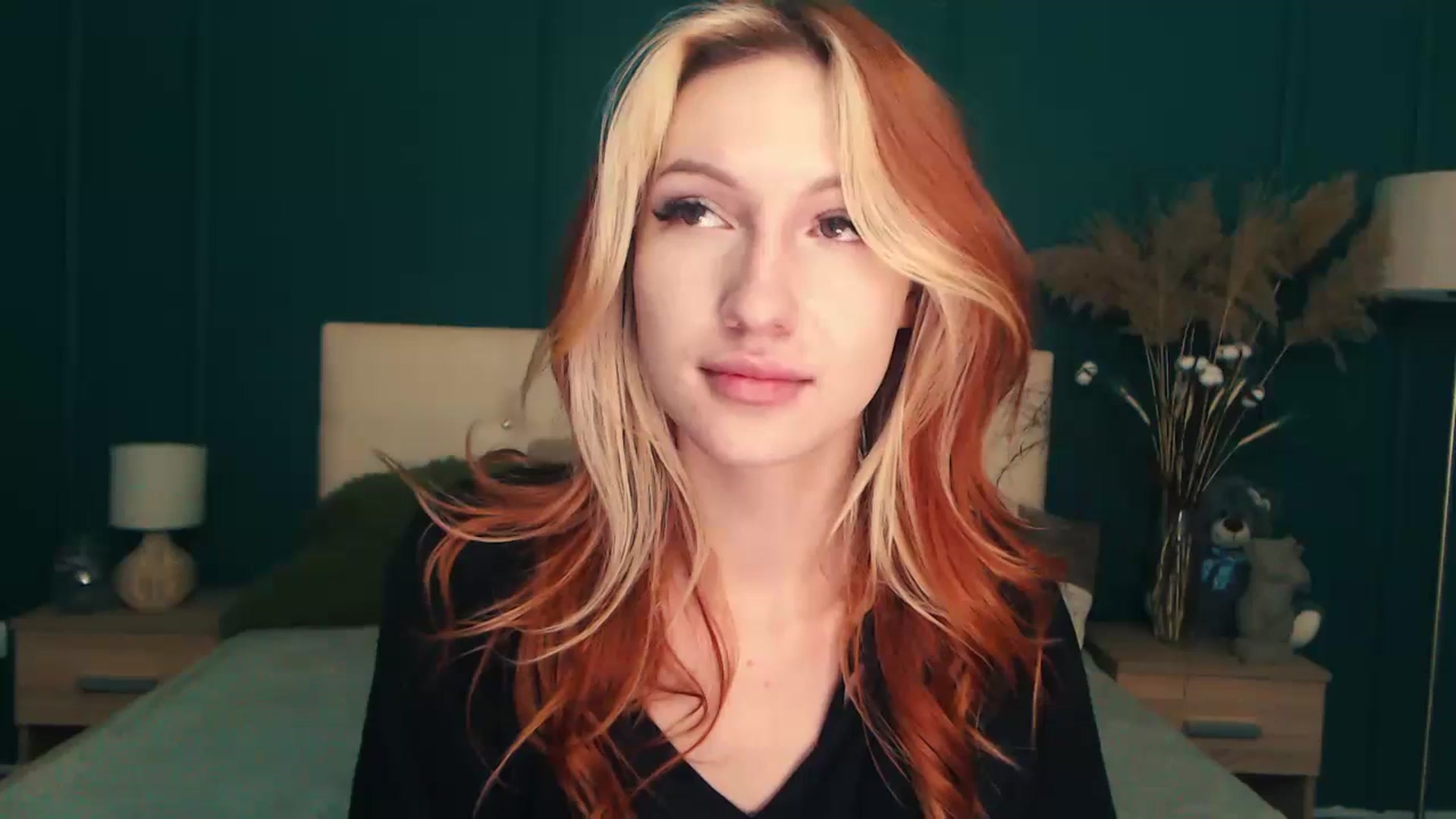 Gallery image thumbnail from LovelyGin's myfreecams stream on, 07/18/2023, 14:58 image 3 of 20