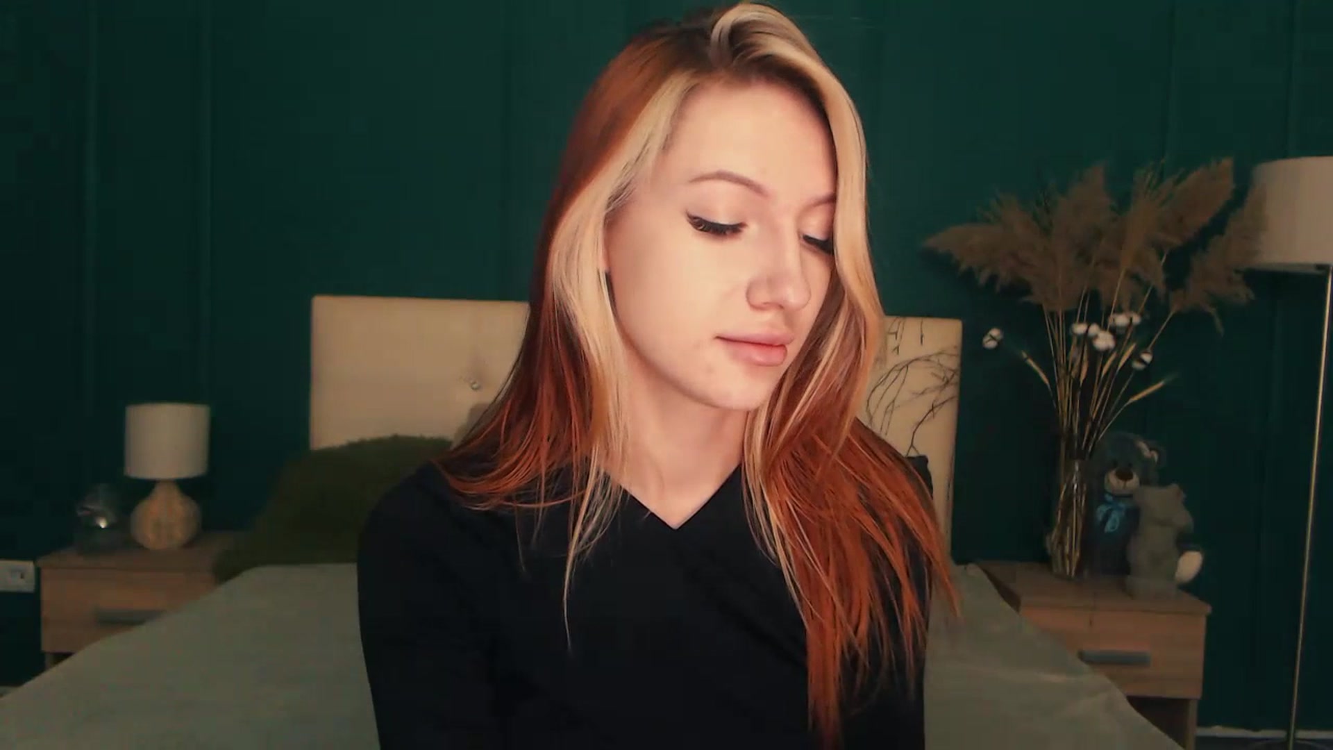Gallery image thumbnail from LovelyGin's myfreecams stream on, 07/19/2023, 13:47 image 6 of 20