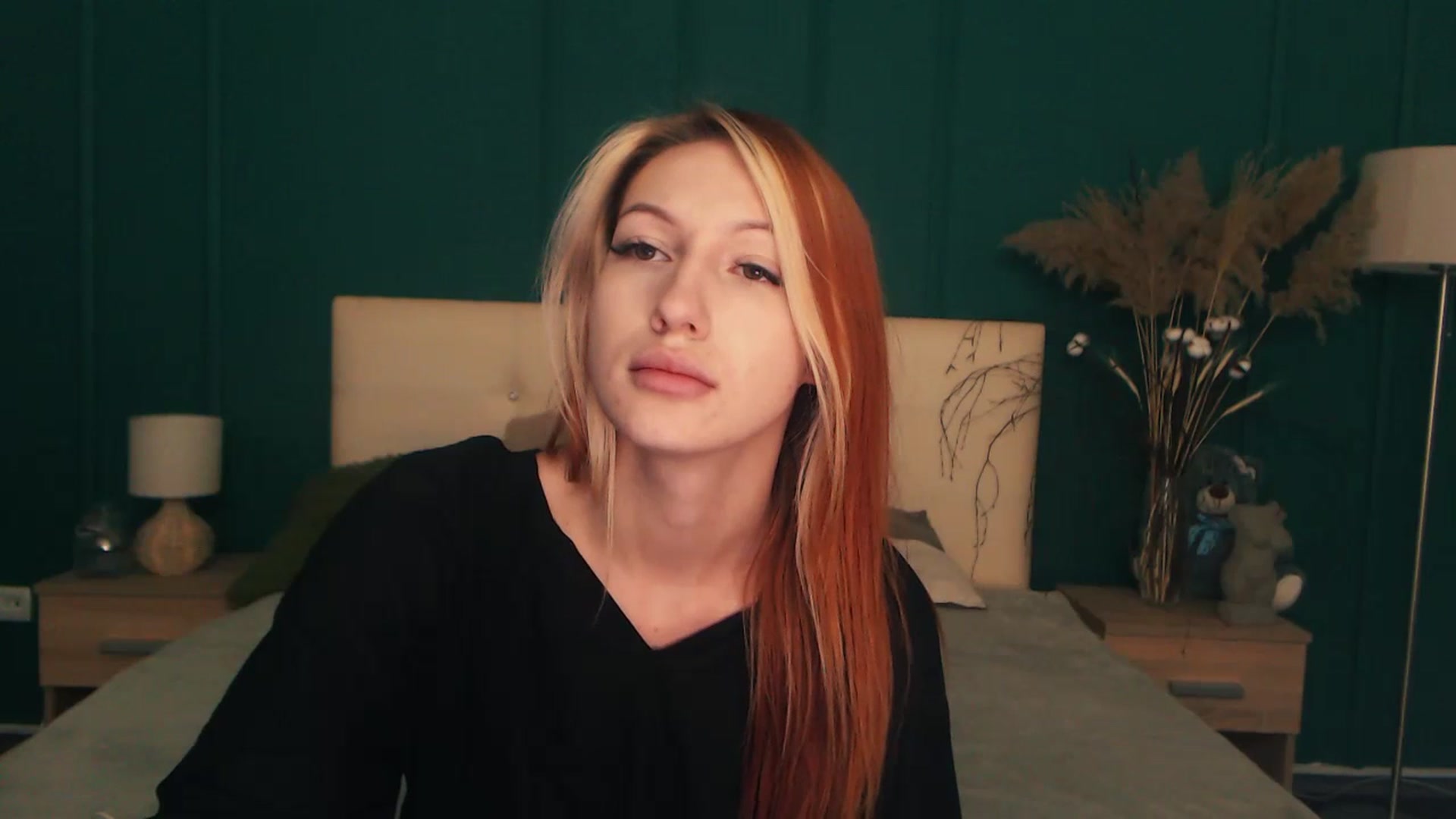 Gallery image thumbnail from LovelyGin's myfreecams stream on, 07/19/2023, 18:06 image 11 of 20
