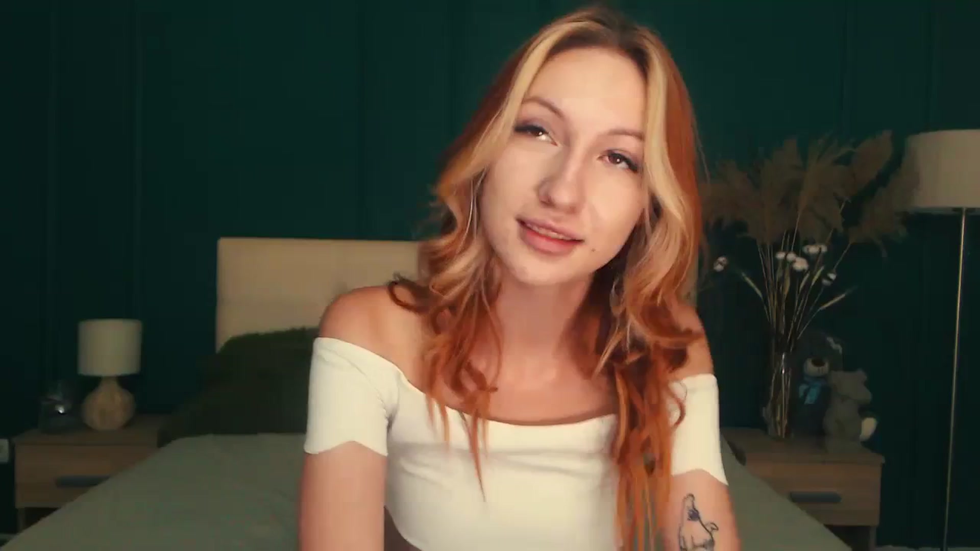 Gallery image thumbnail from LovelyGin's myfreecams stream on, 07/26/2023, 13:27 image 1 of 20