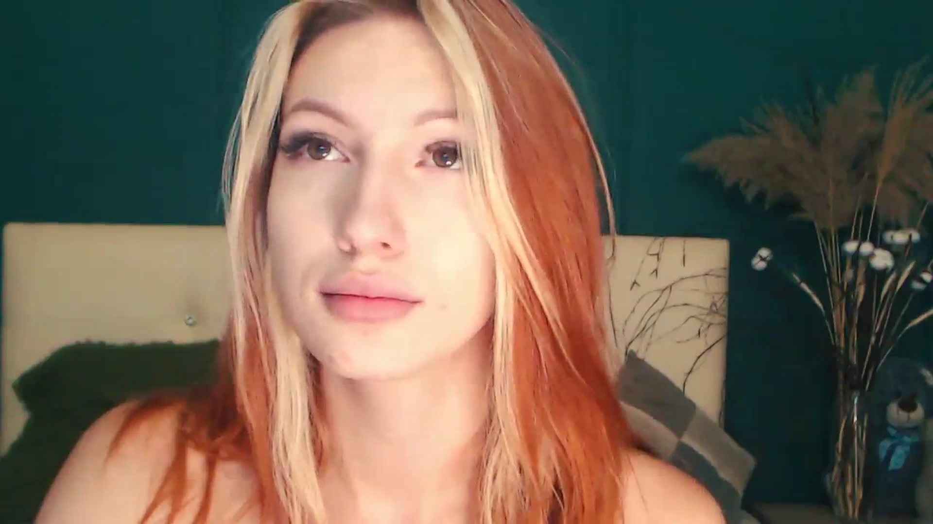Gallery image thumbnail from LovelyGin's myfreecams stream on, 07/27/2023, 15:35 image 2 of 20
