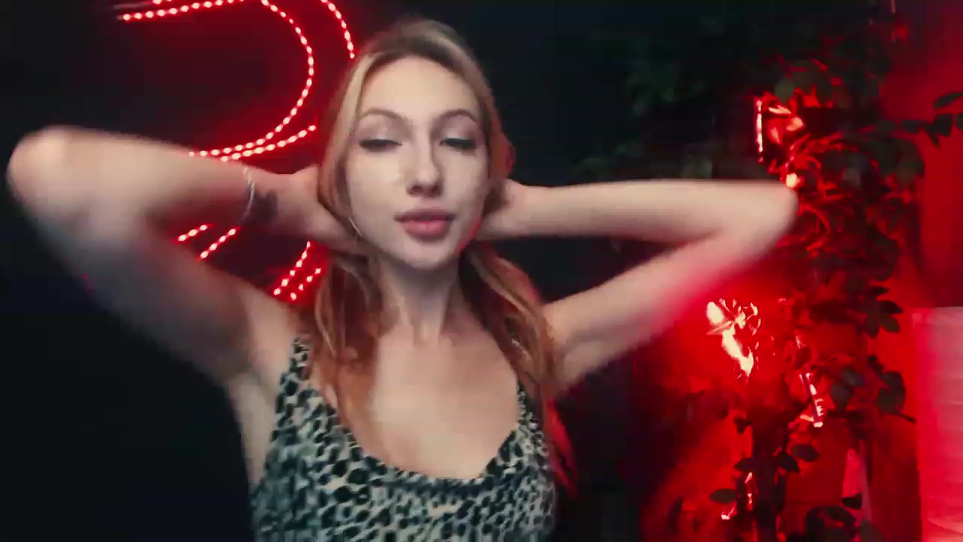 Gallery image thumbnail from LovelyGin's myfreecams stream on, 07/28/2023, 13:04 image 10 of 20