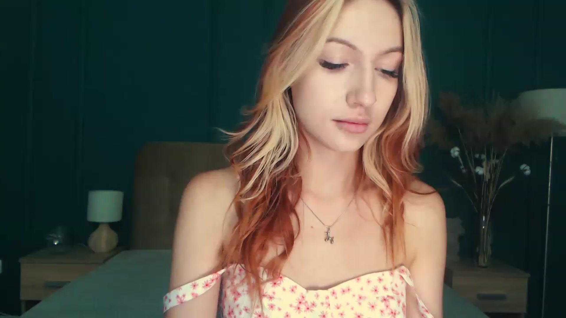 Gallery image thumbnail from LovelyGin's myfreecams stream on, 08/01/2023, 13:10 image 2 of 20