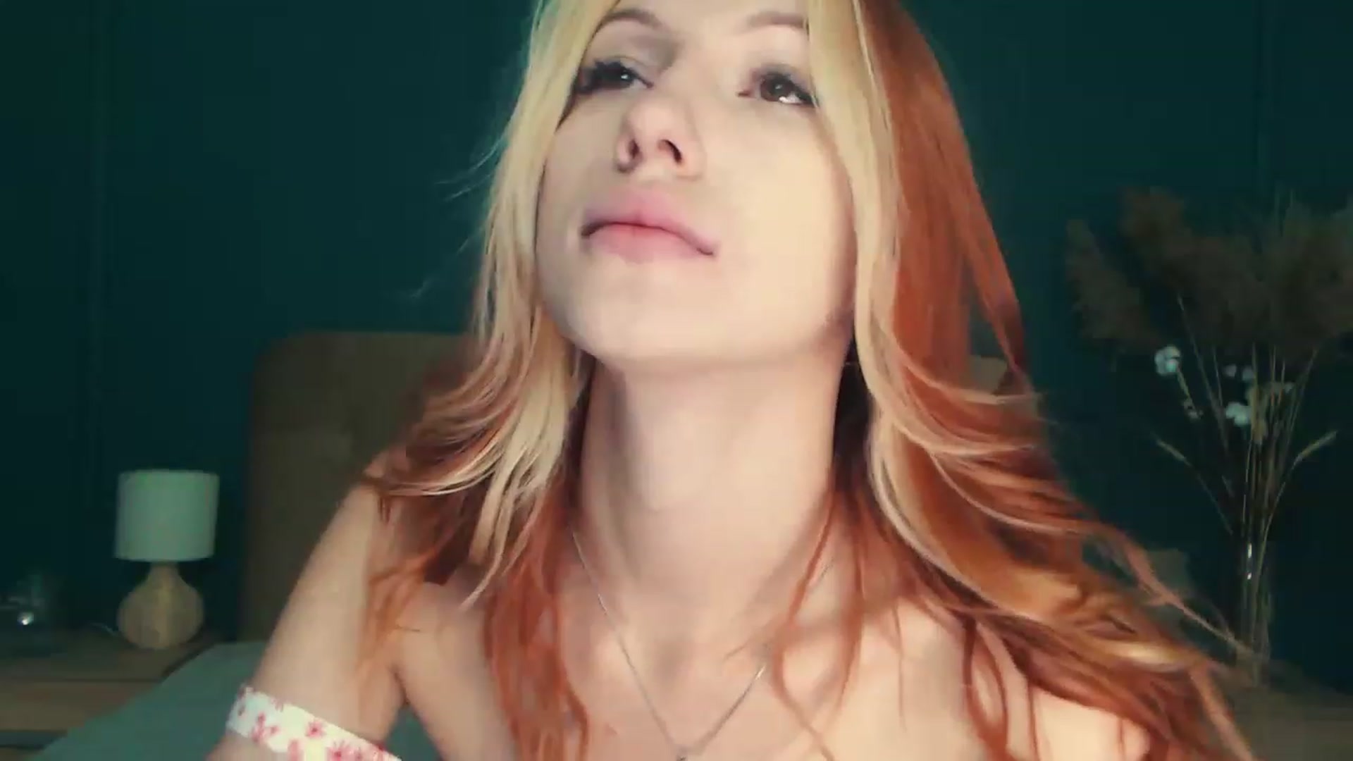 Gallery image thumbnail from LovelyGin's myfreecams stream on, 08/01/2023, 13:10 image 14 of 20