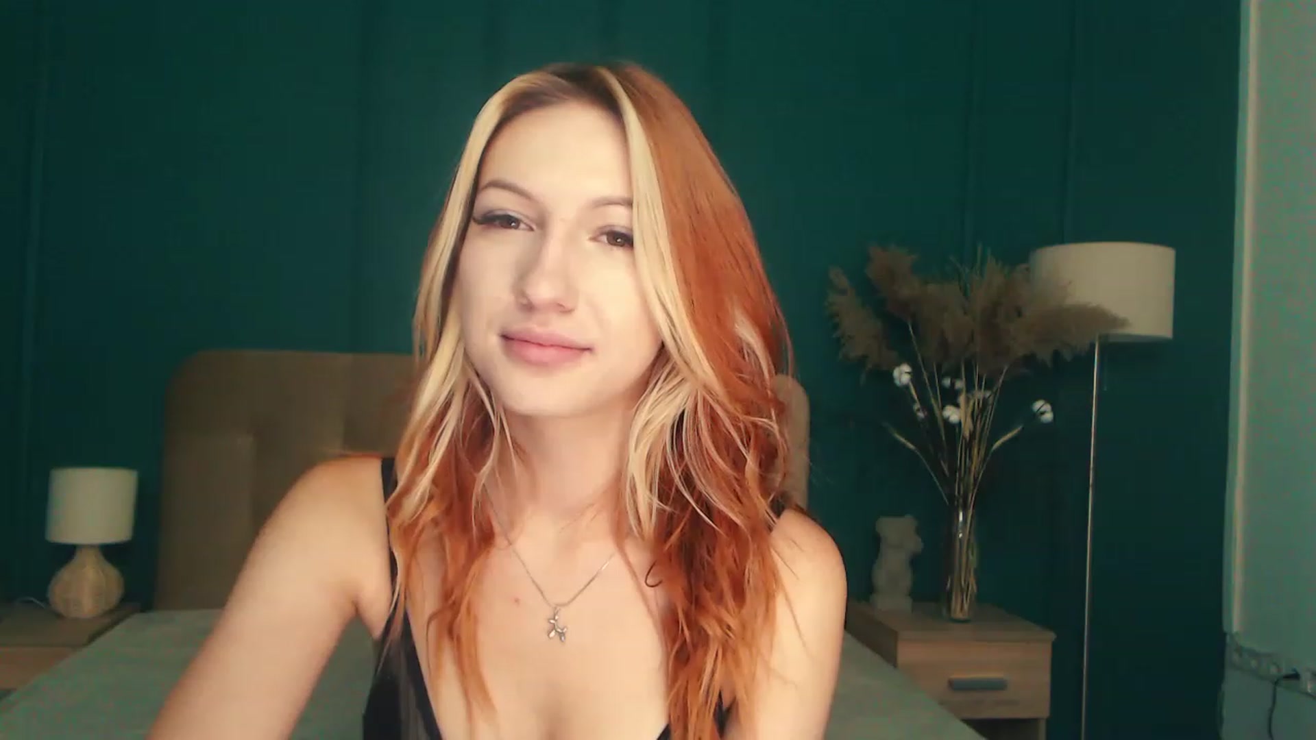 Gallery image thumbnail from LovelyGin's myfreecams stream on, 08/01/2023, 14:27 image 11 of 20