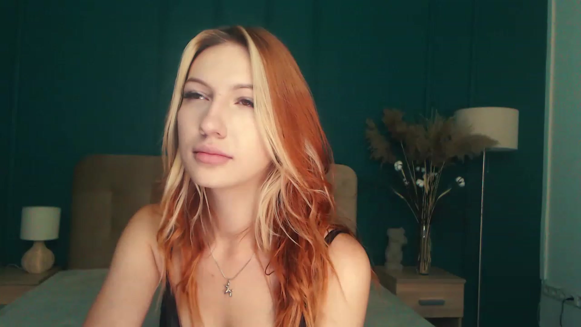 Gallery image thumbnail from LovelyGin's myfreecams stream on, 08/01/2023, 14:27 image 12 of 20