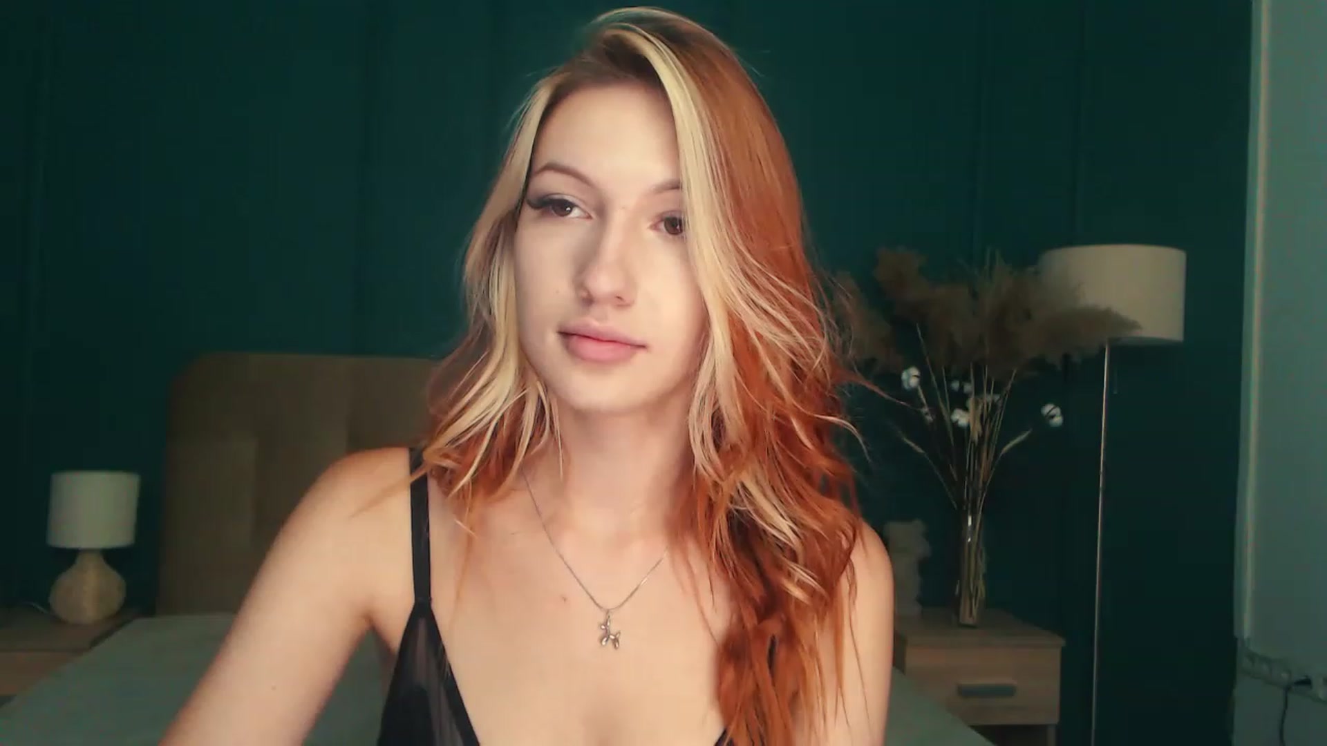 Gallery image thumbnail from LovelyGin's myfreecams stream on, 08/01/2023, 14:27 image 15 of 20