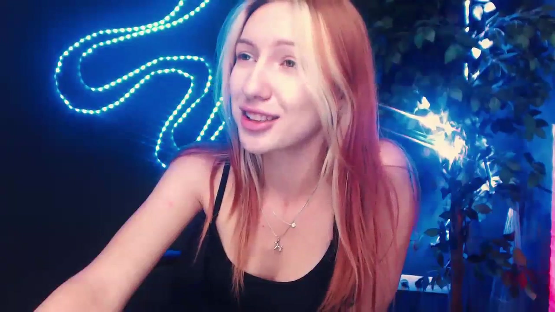 Gallery image thumbnail from LovelyGin's myfreecams stream on, 08/04/2023, 13:09 image 3 of 20