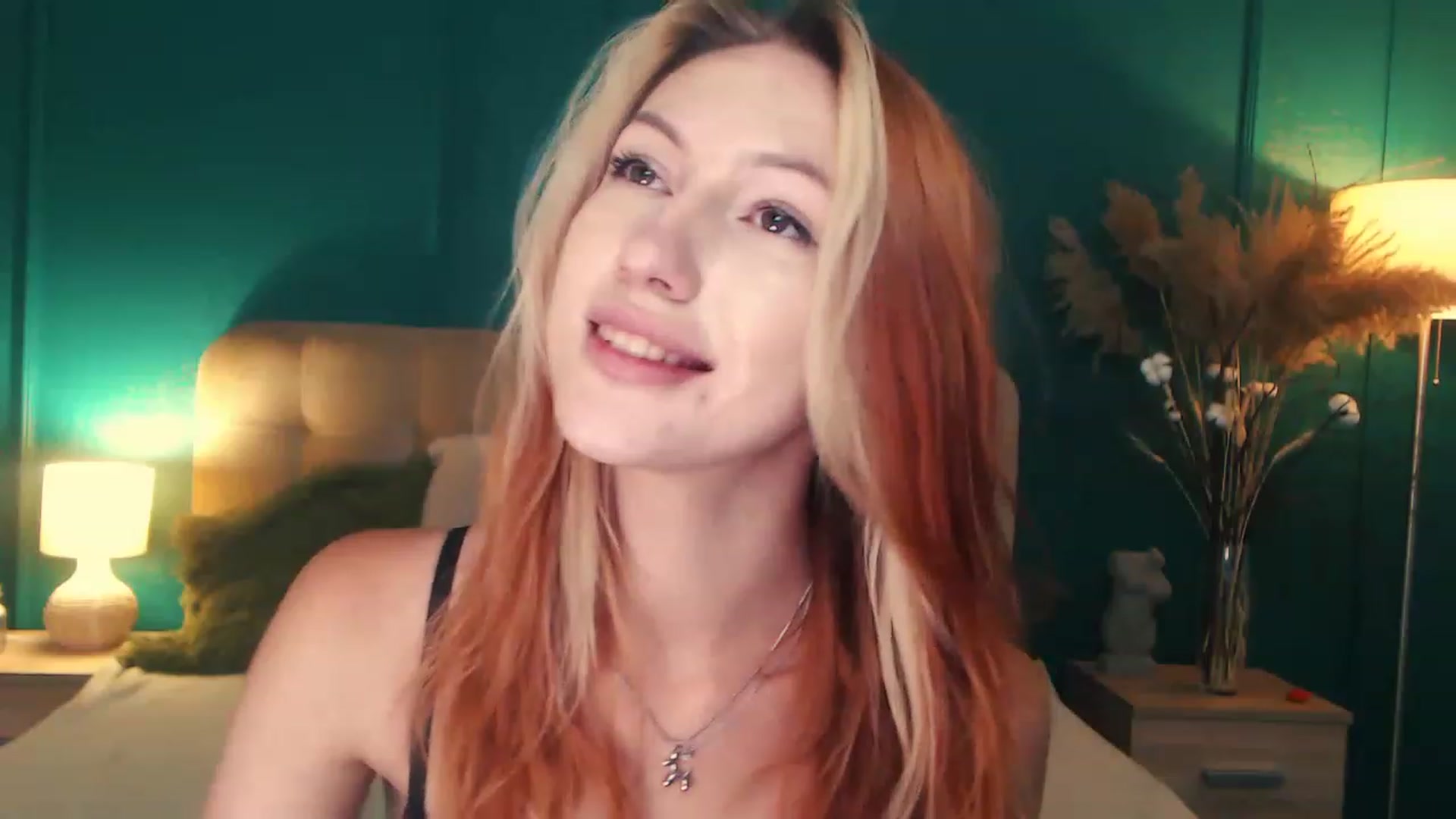 Gallery image thumbnail from LovelyGin's myfreecams stream on, 08/07/2023, 15:12 image 6 of 20