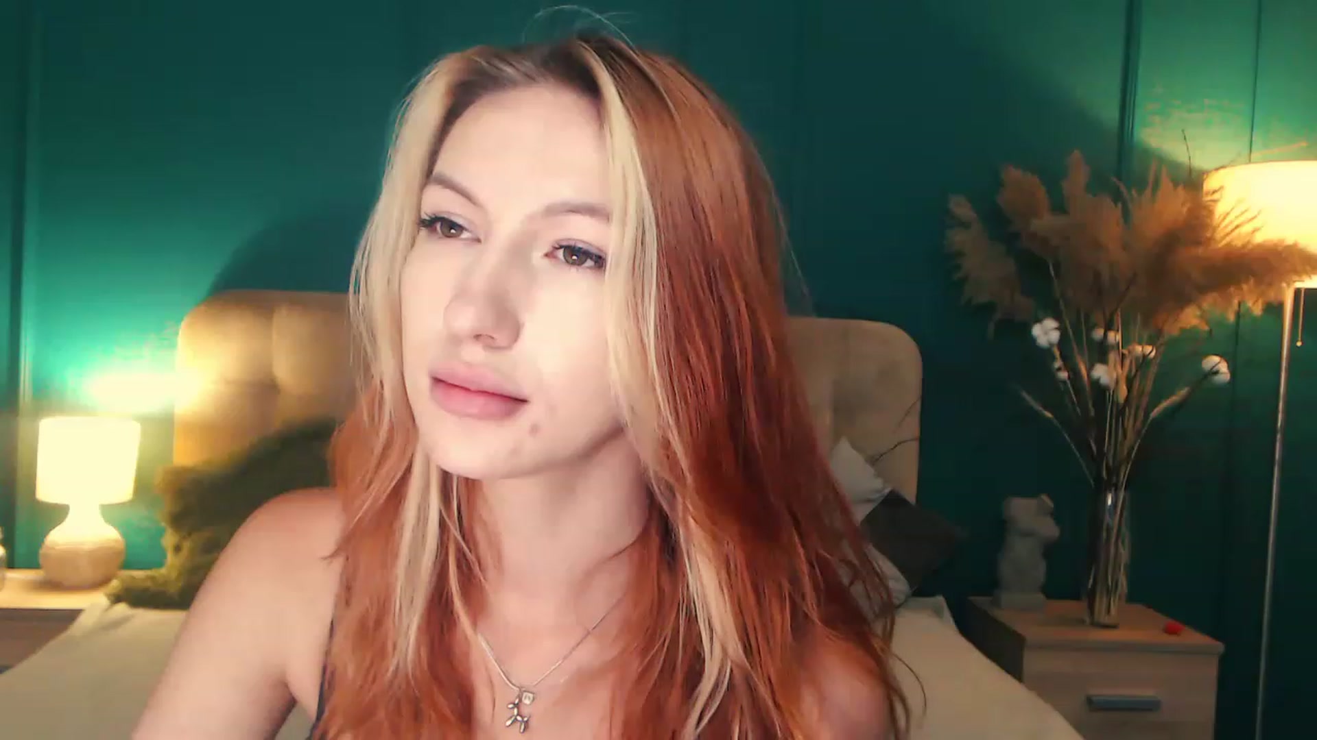 Gallery image thumbnail from LovelyGin's myfreecams stream on, 08/07/2023, 15:12 image 7 of 20