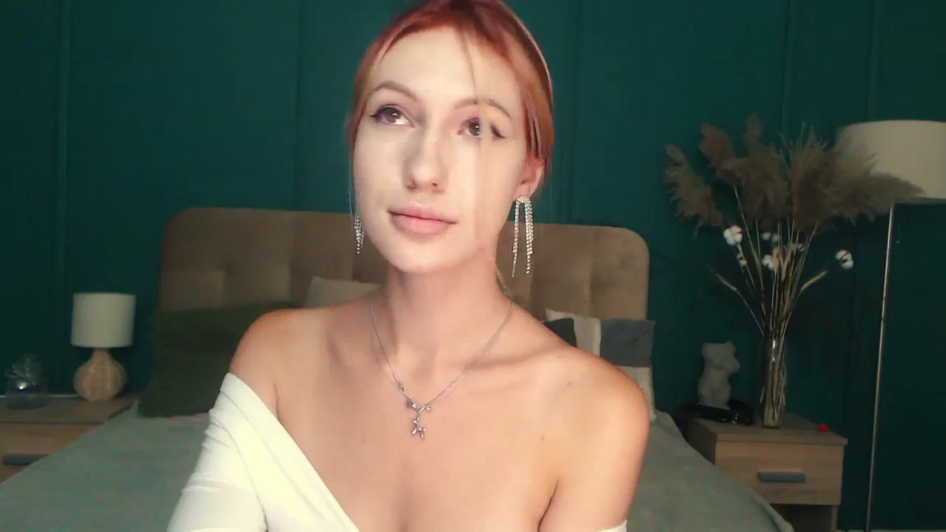 Gallery image thumbnail from LovelyGin's myfreecams stream on, 08/11/2023, 13:39 image 15 of 20