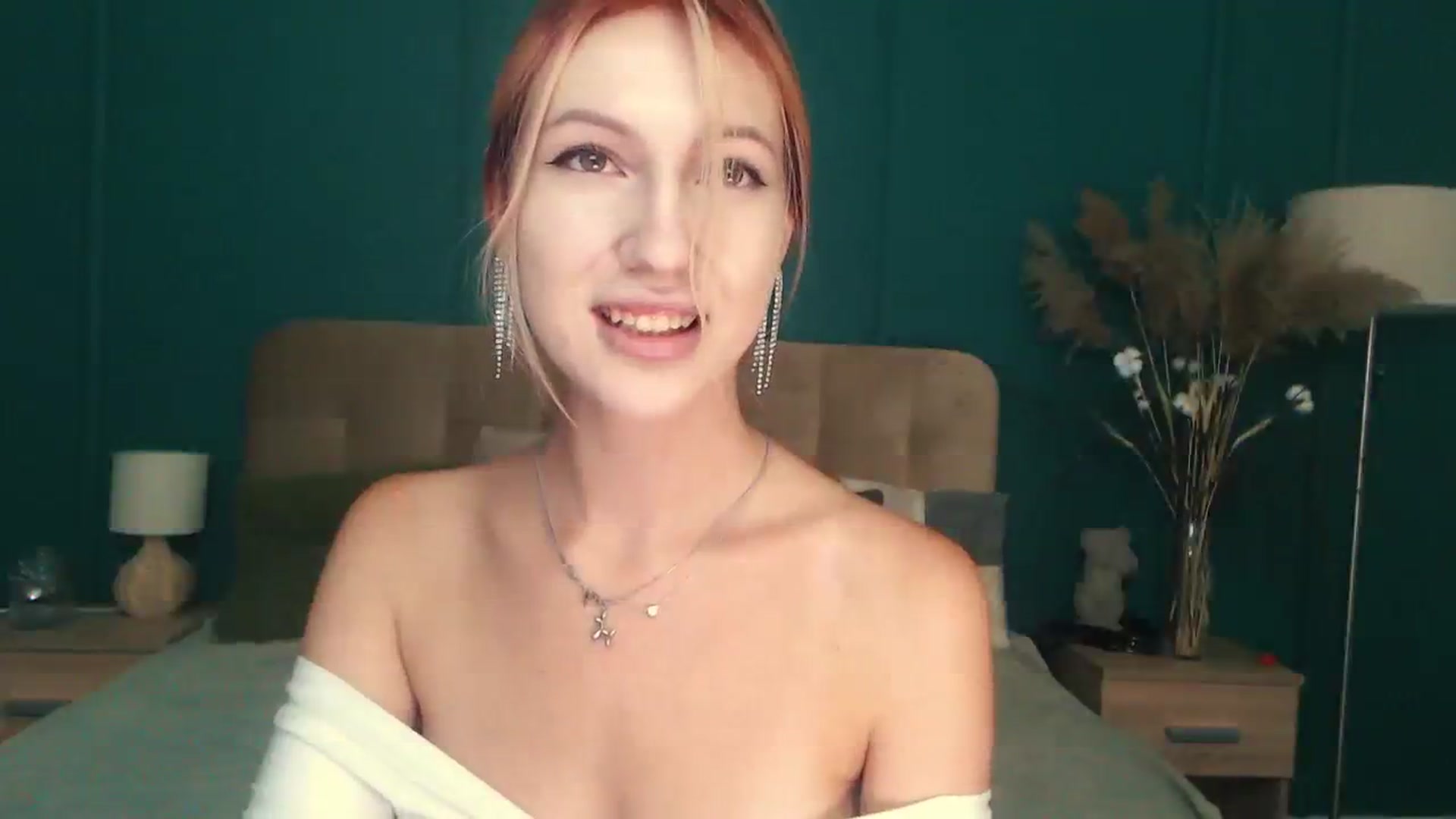 Gallery image thumbnail from LovelyGin's myfreecams stream on, 08/11/2023, 13:39 image 20 of 20