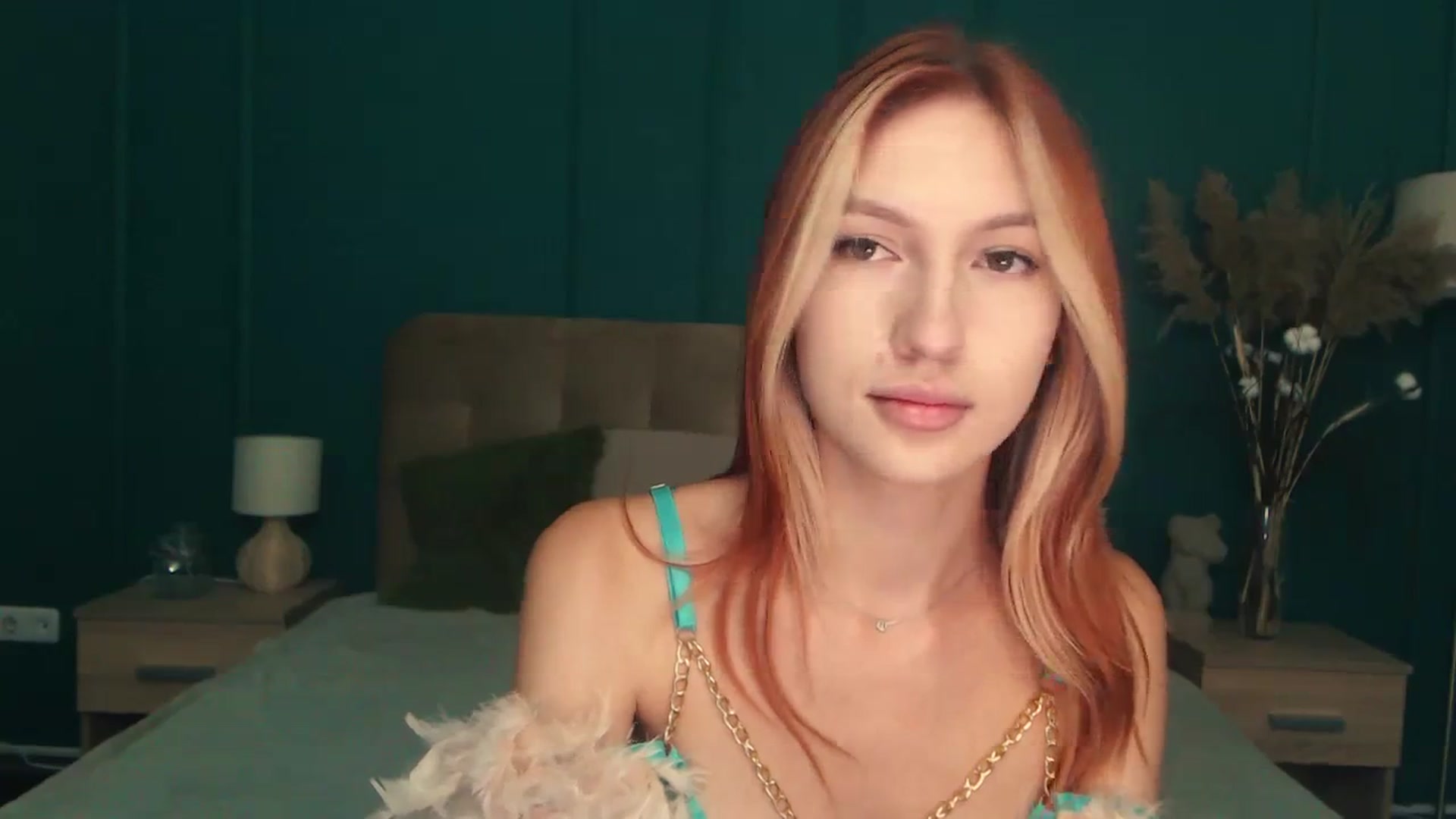 Gallery image thumbnail from LovelyGin's myfreecams stream on, 08/30/2023, 14:32 image 17 of 20