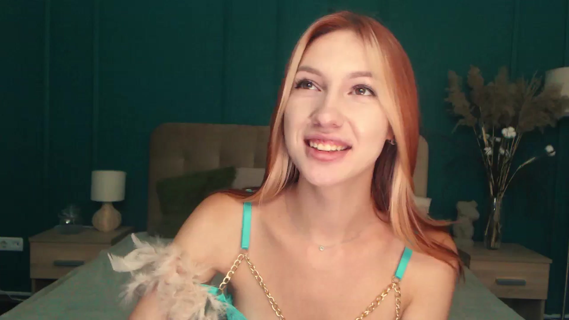 Gallery image thumbnail from LovelyGin's myfreecams stream on, 08/30/2023, 14:32 image 18 of 20