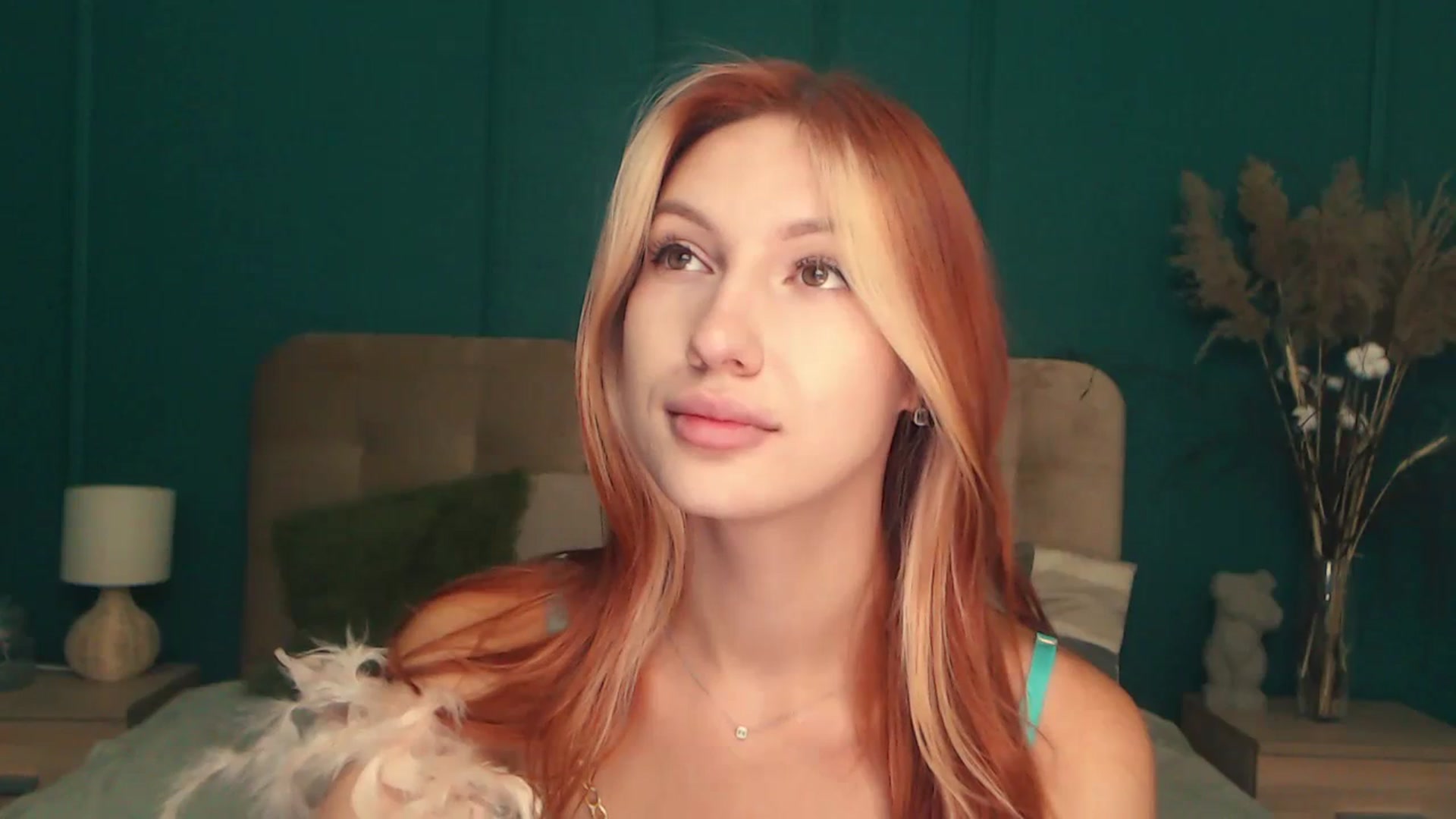 Gallery image thumbnail from LovelyGin's myfreecams stream on, 08/30/2023, 14:32 image 8 of 20