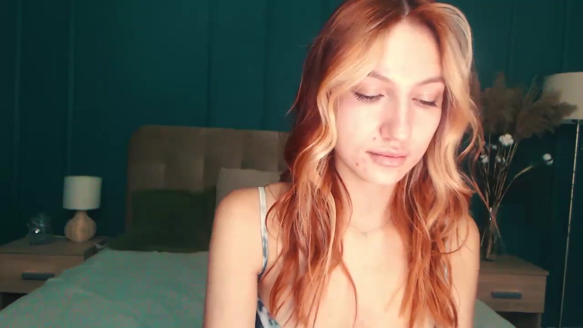 Gallery image thumbnail from LovelyGin's myfreecams stream on, 09/01/2023, 13:25 image 13 of 20