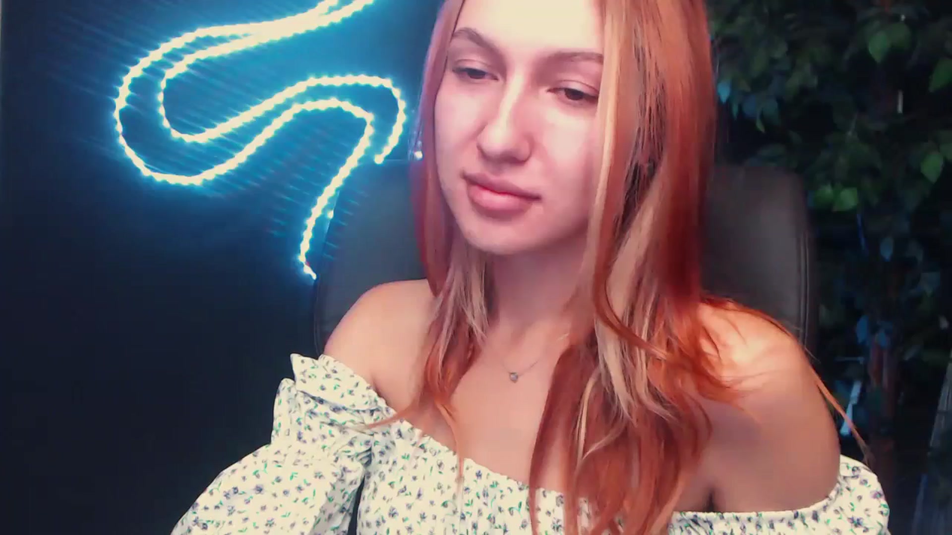 Gallery image thumbnail from LovelyGin's myfreecams stream on, 09/25/2023, 13:36 image 2 of 20
