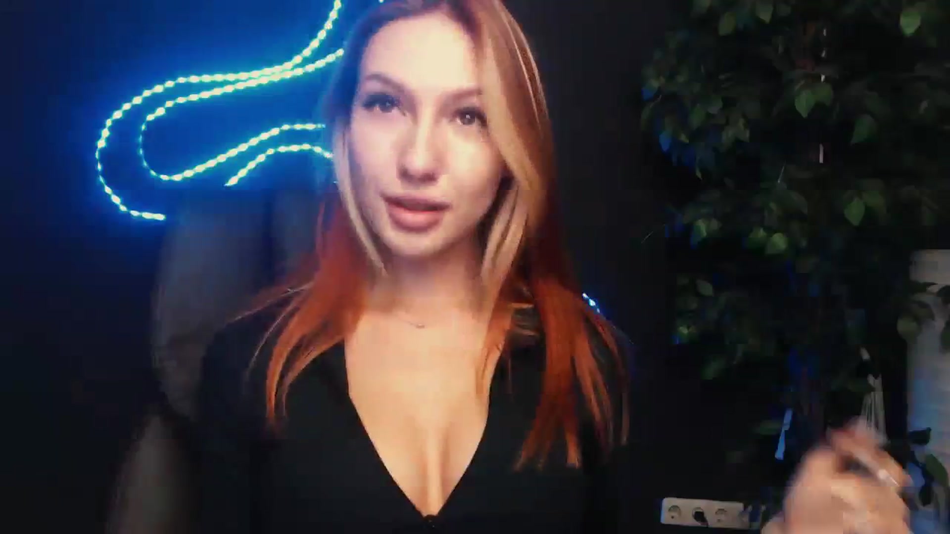 Gallery image thumbnail from LovelyGin's myfreecams stream on, 09/27/2023, 13:09 image 20 of 20