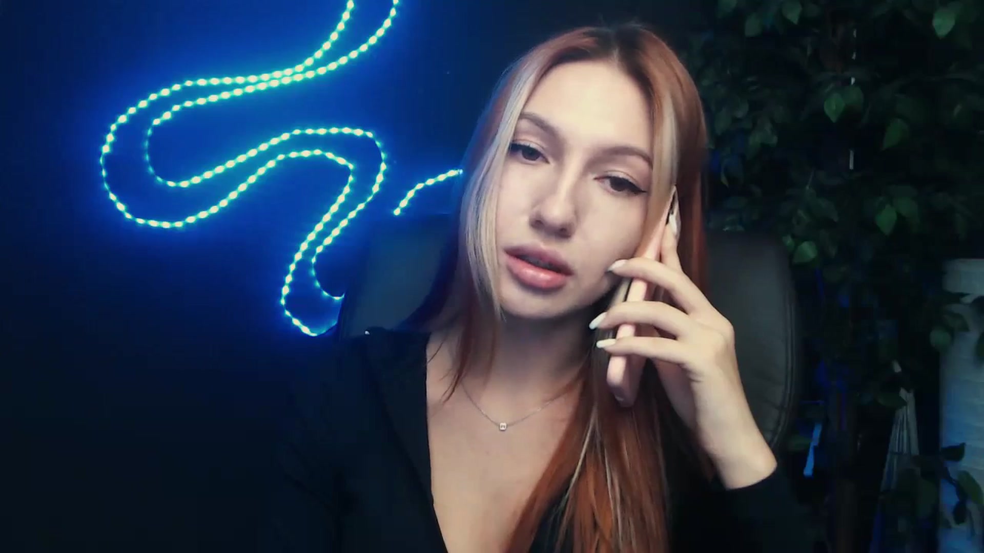 Gallery image thumbnail from LovelyGin's myfreecams stream on, 09/27/2023, 13:09 image 10 of 20