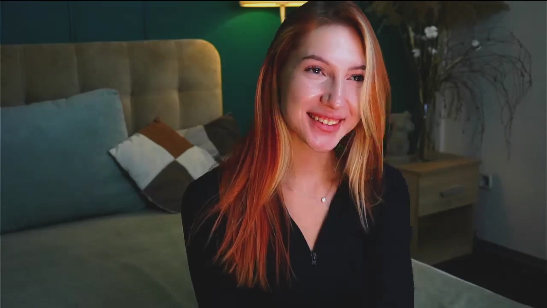Gallery image thumbnail from LovelyGin's myfreecams stream on, 10/04/2023, 14:09 image 12 of 20