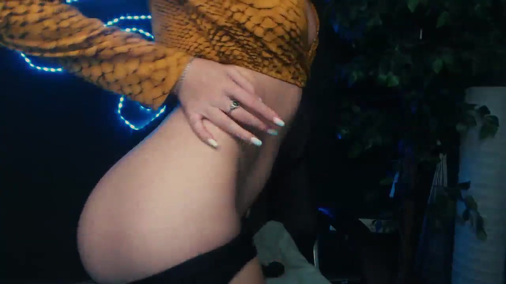 Gallery image thumbnail from LovelyGin's myfreecams stream on, 10/06/2023, 15:27 image 5 of 20