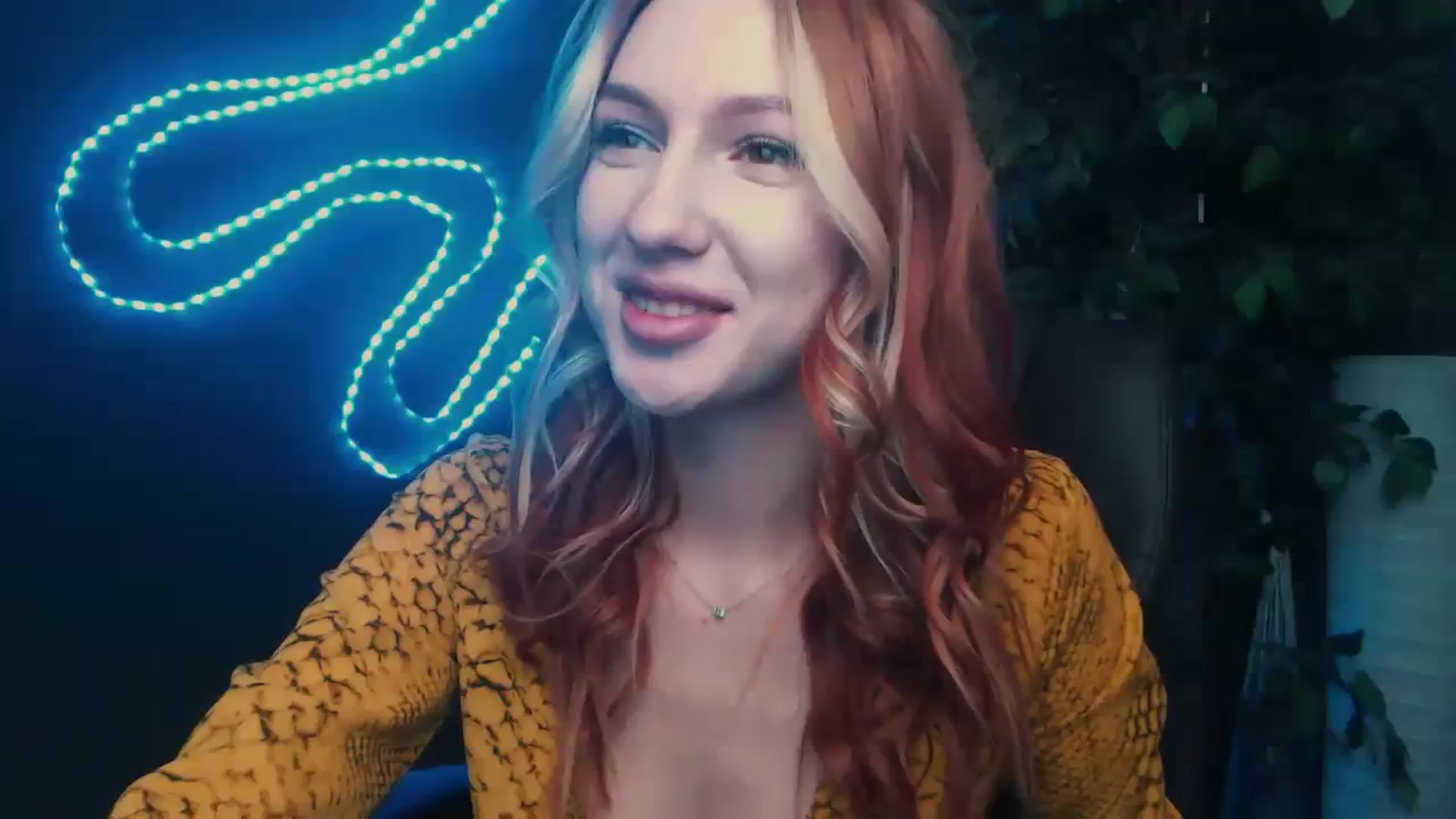 Gallery image thumbnail from LovelyGin's myfreecams stream on, 10/06/2023, 15:27 image 1 of 20