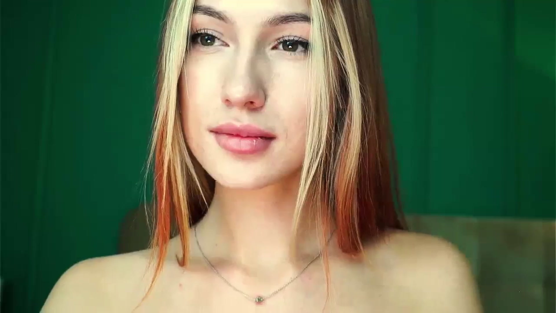 Gallery image thumbnail from LovelyGin's myfreecams stream on, 10/09/2023, 15:56 image 19 of 20