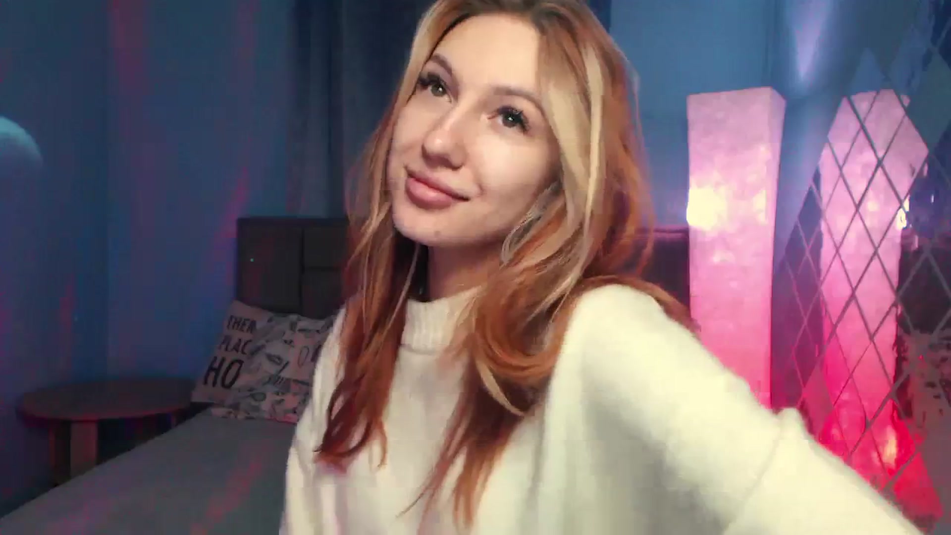 Gallery image thumbnail from LovelyGin's myfreecams stream on, 10/16/2023, 13:53 image 3 of 20