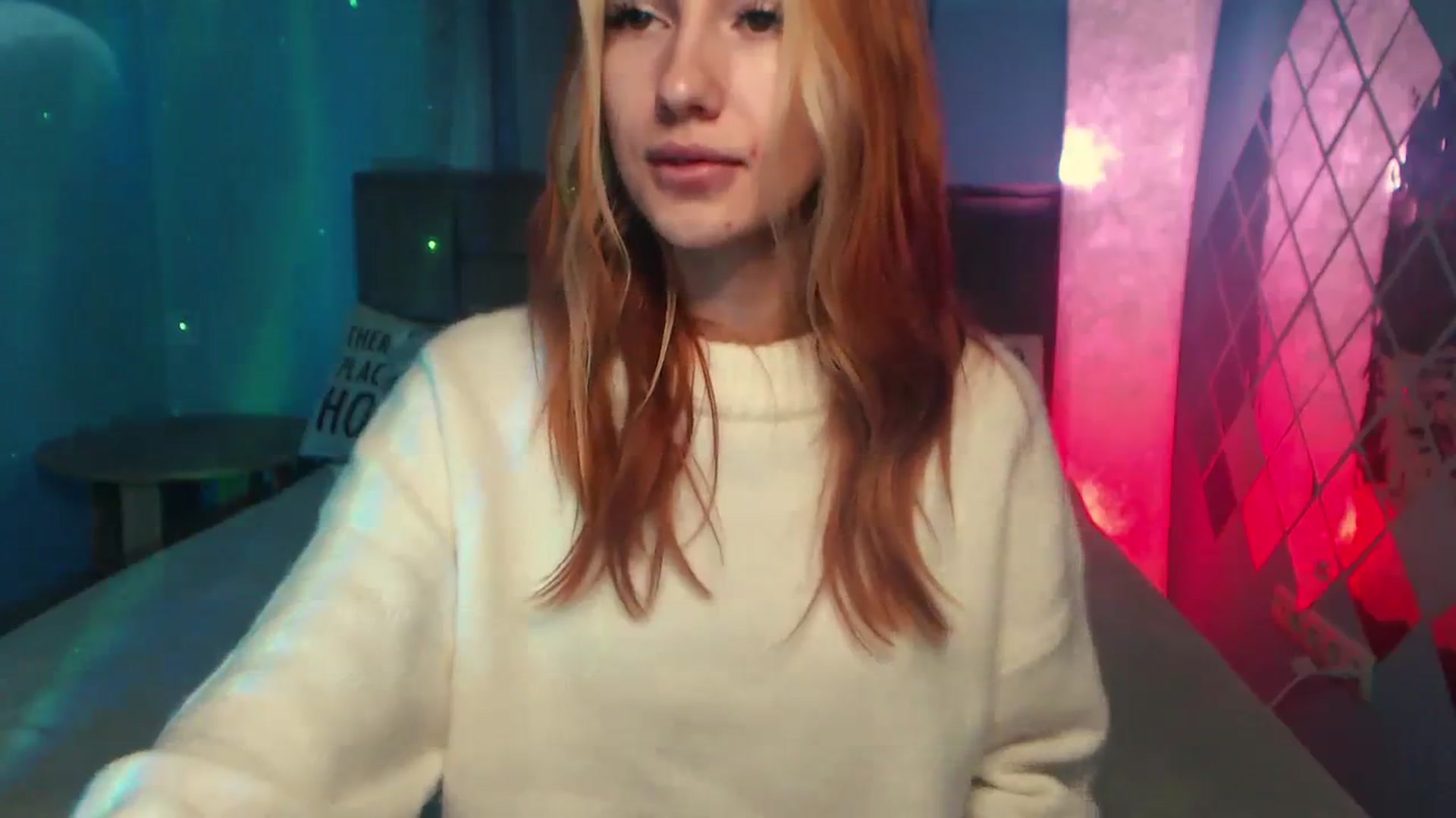 Gallery image thumbnail from LovelyGin's myfreecams stream on, 10/16/2023, 13:53 image 7 of 20