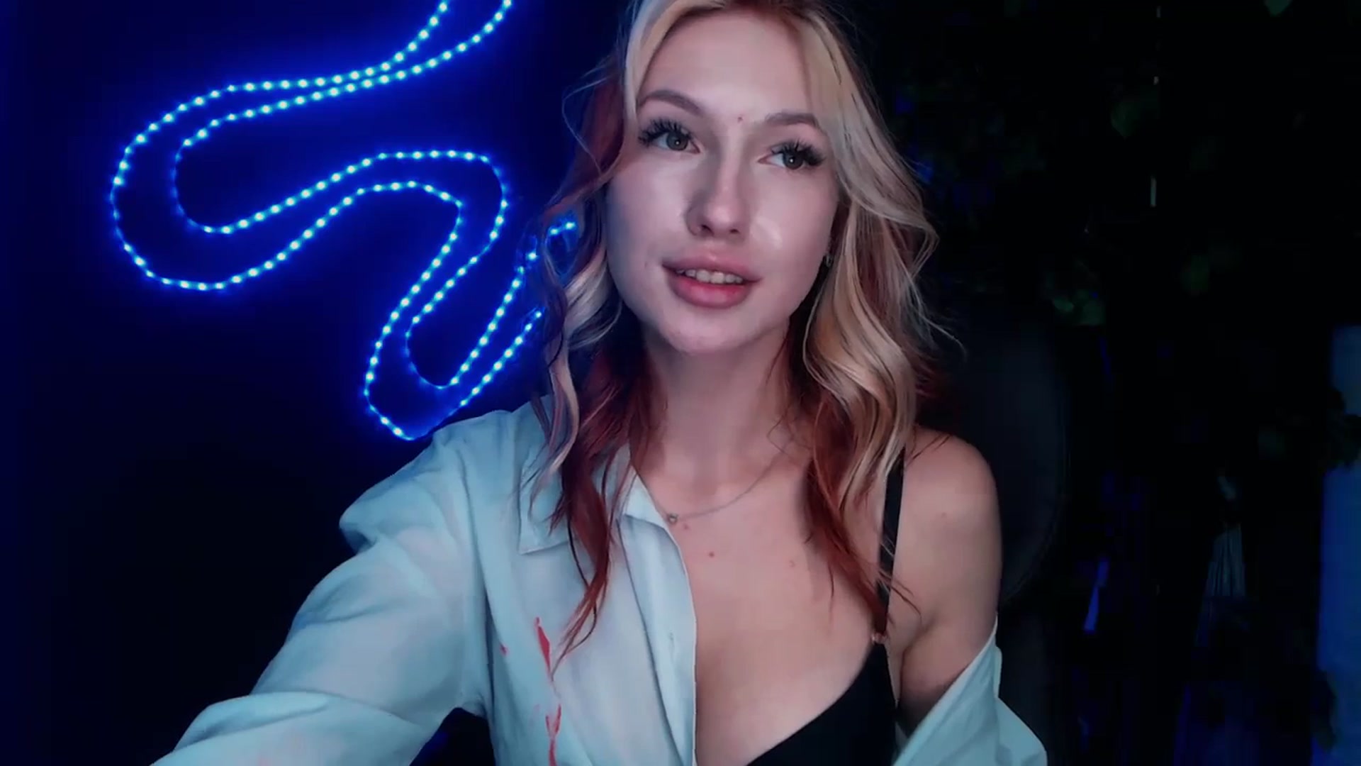Gallery image thumbnail from LovelyGin's myfreecams stream on, 10/19/2023, 14:29 image 9 of 20