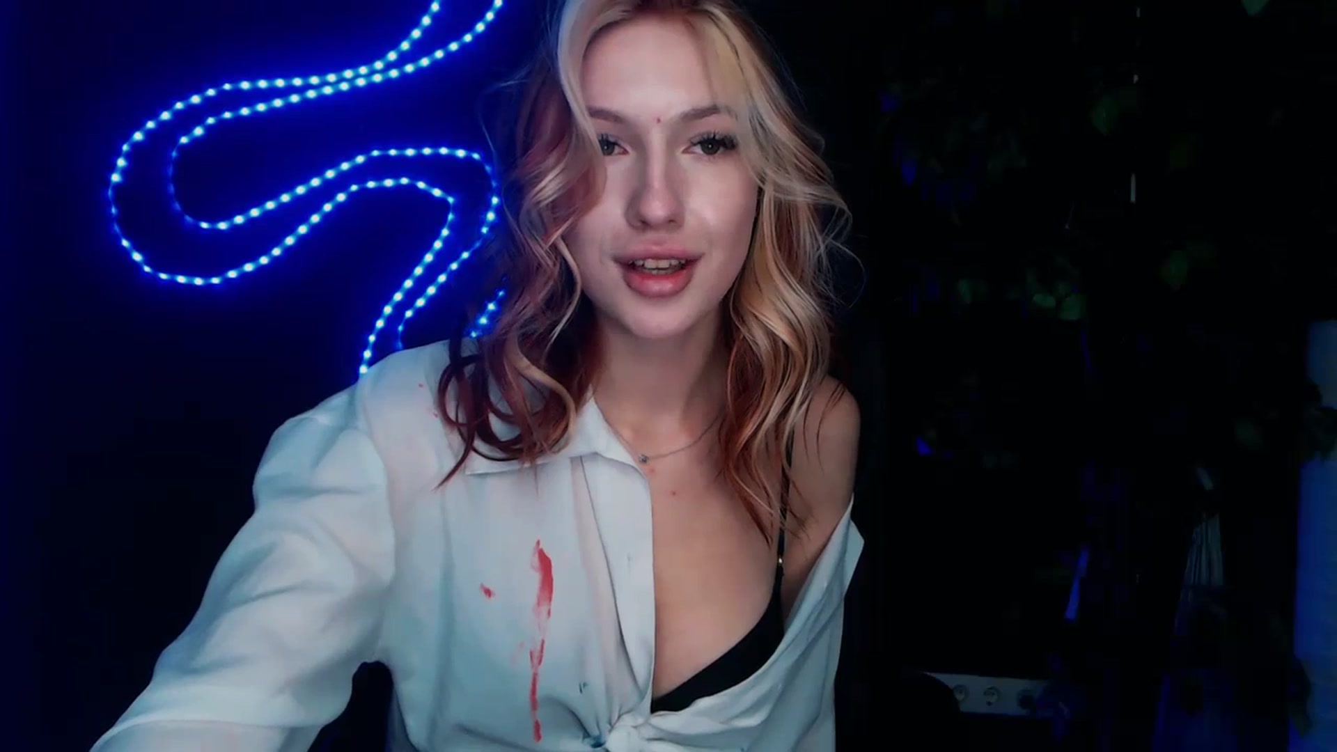 Gallery image thumbnail from LovelyGin's myfreecams stream on, 10/19/2023, 14:29 image 8 of 20