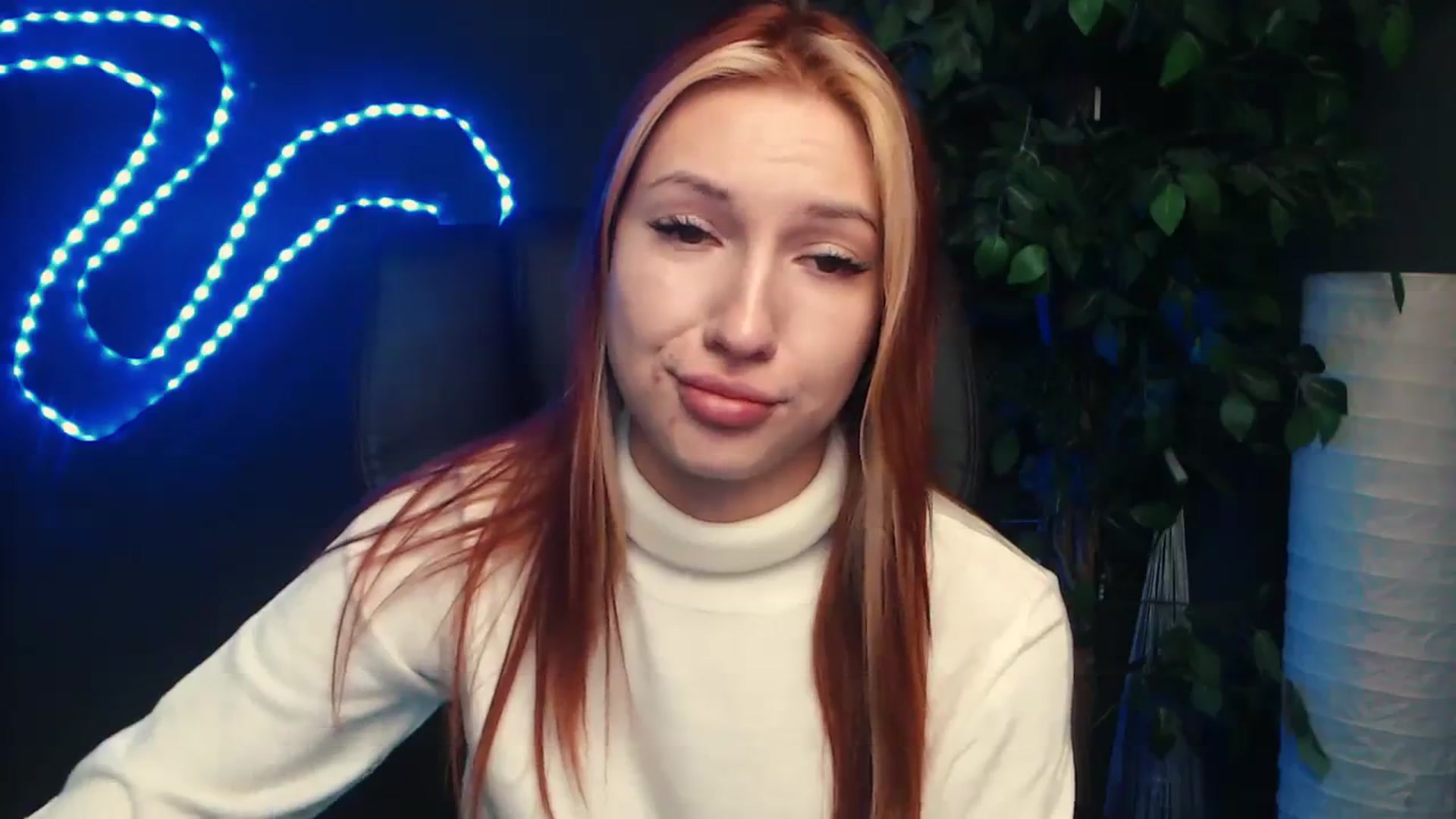 Gallery image thumbnail from LovelyGin's myfreecams stream on, 10/23/2023, 13:51 image 8 of 20