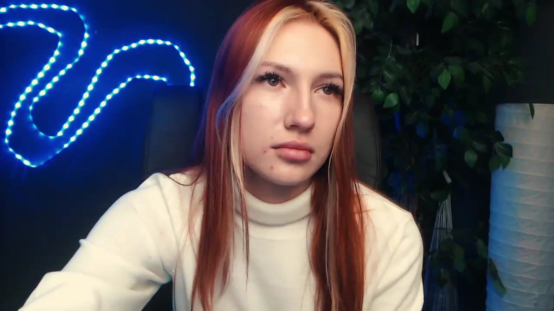 Gallery image thumbnail from LovelyGin's myfreecams stream on, 10/23/2023, 13:51 image 7 of 20