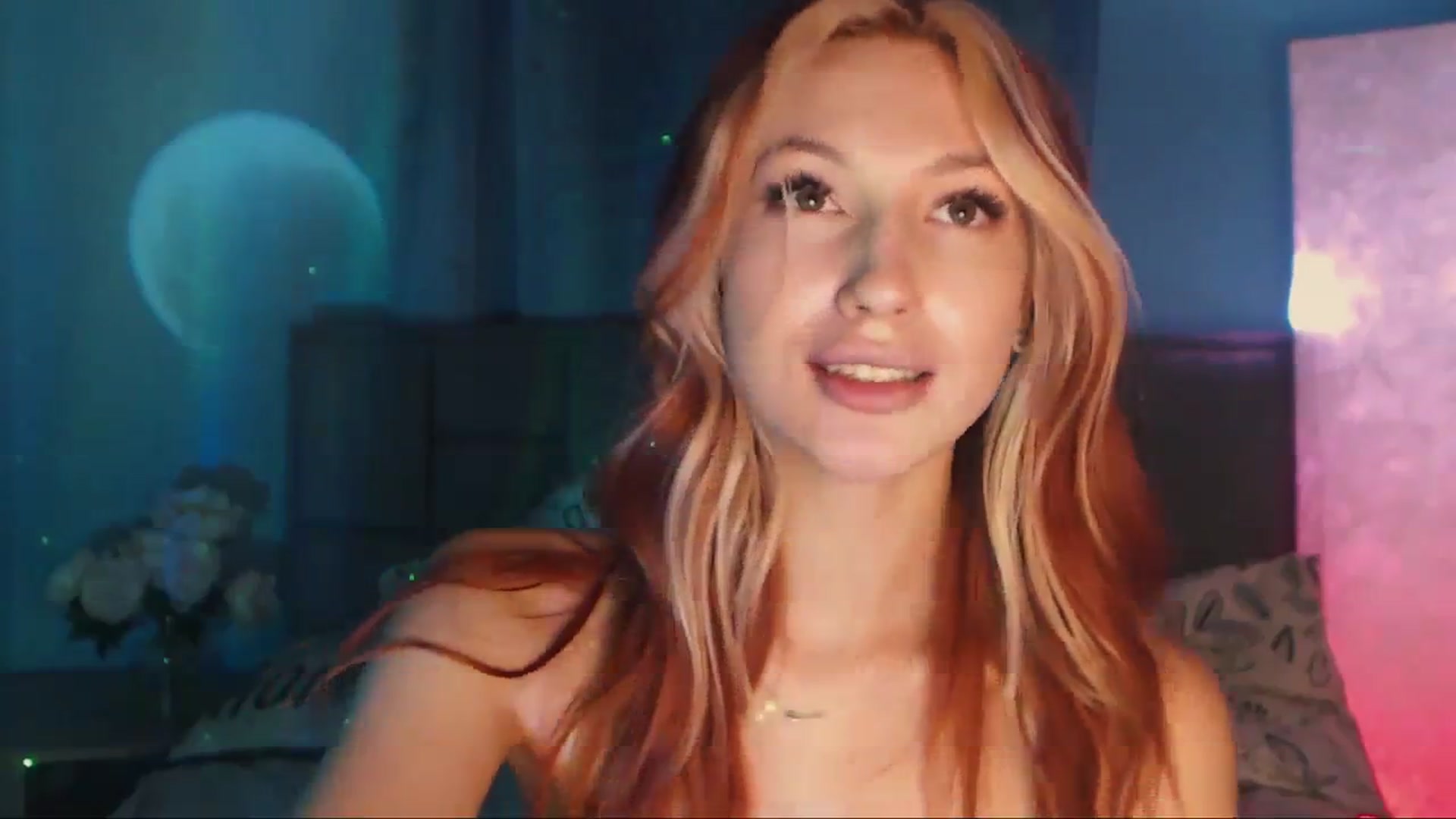 Gallery image thumbnail from LovelyGin's myfreecams stream on, 10/25/2023, 17:04 image 11 of 20