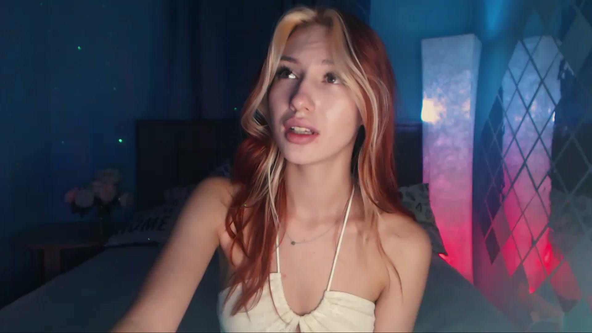 Gallery image thumbnail from LovelyGin's myfreecams stream on, 10/25/2023, 17:04 image 1 of 20