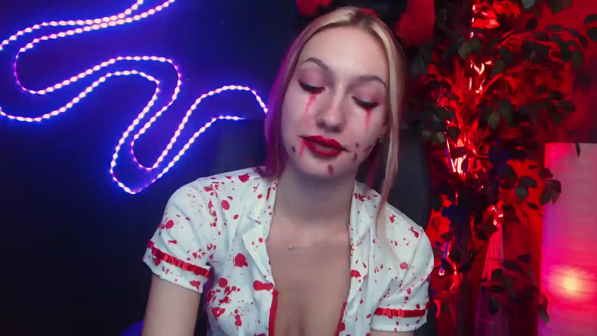 Gallery image thumbnail from LovelyGin's myfreecams stream on, 10/30/2023, 14:45 image 9 of 20